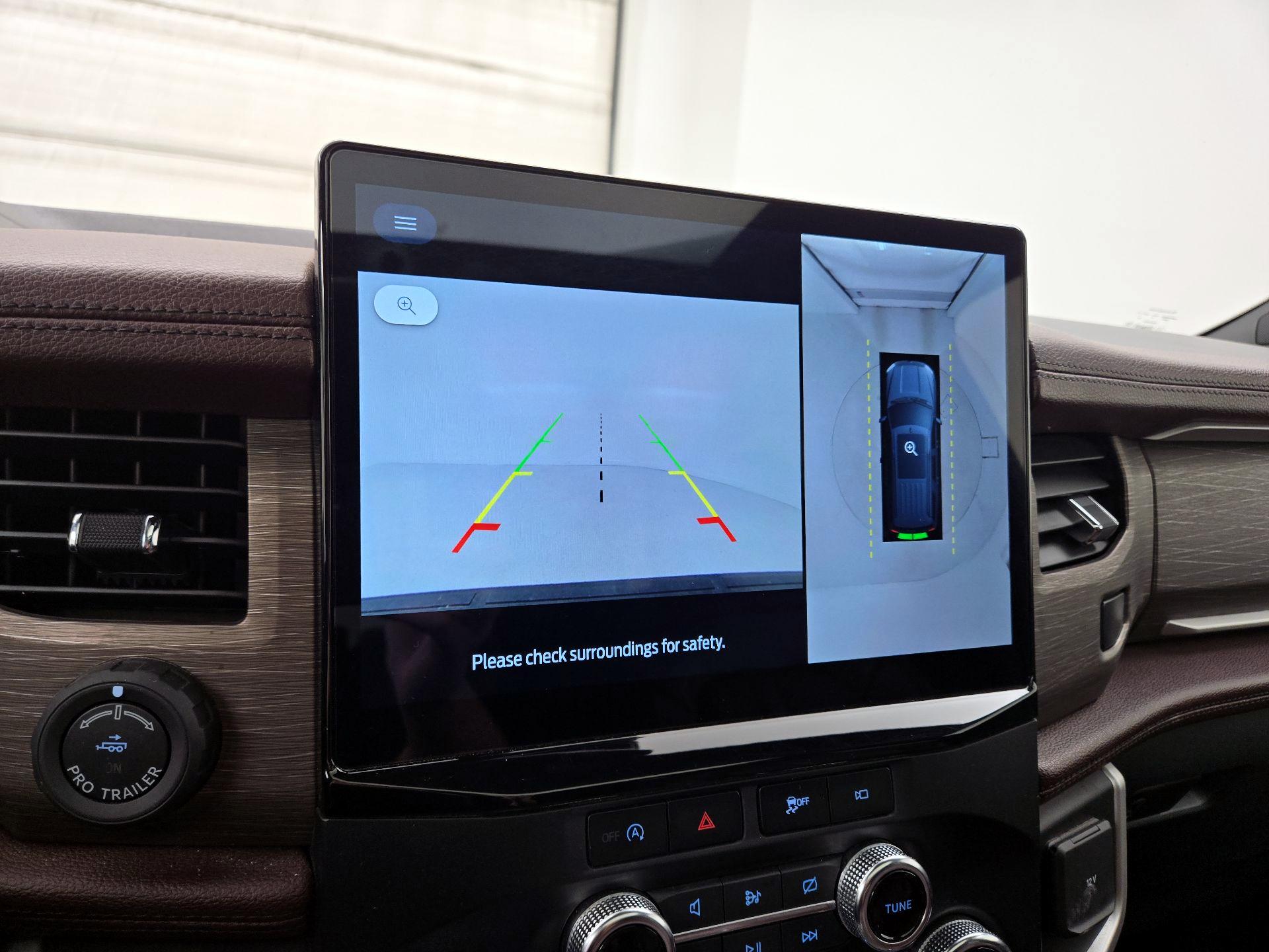 Thumbnail: 2023 Ford Expedition - 15