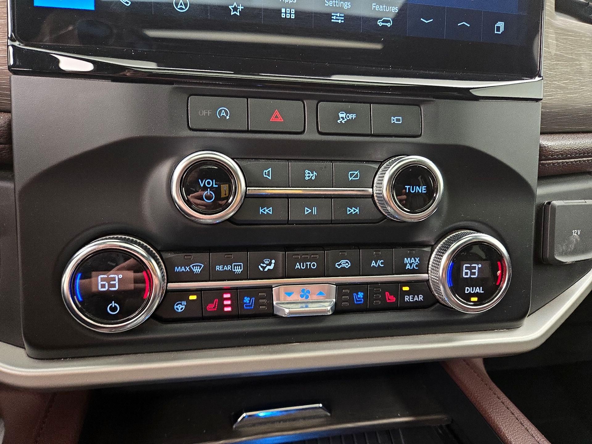 Thumbnail: 2023 Ford Expedition - 17