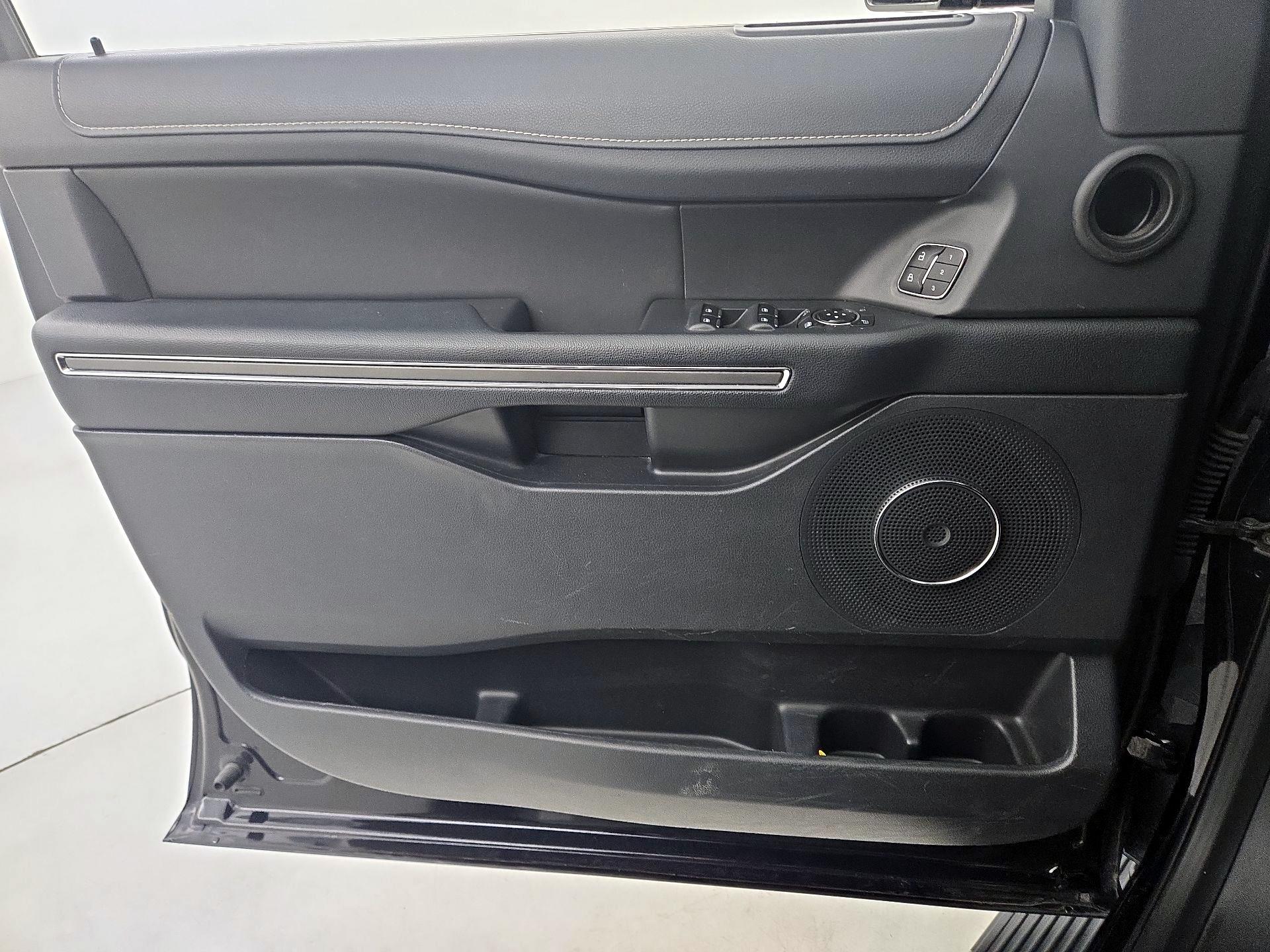 Thumbnail: 2024 Ford Expedition - 12