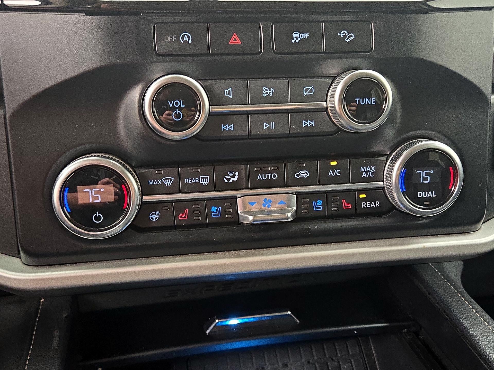 Thumbnail: 2024 Ford Expedition - 17