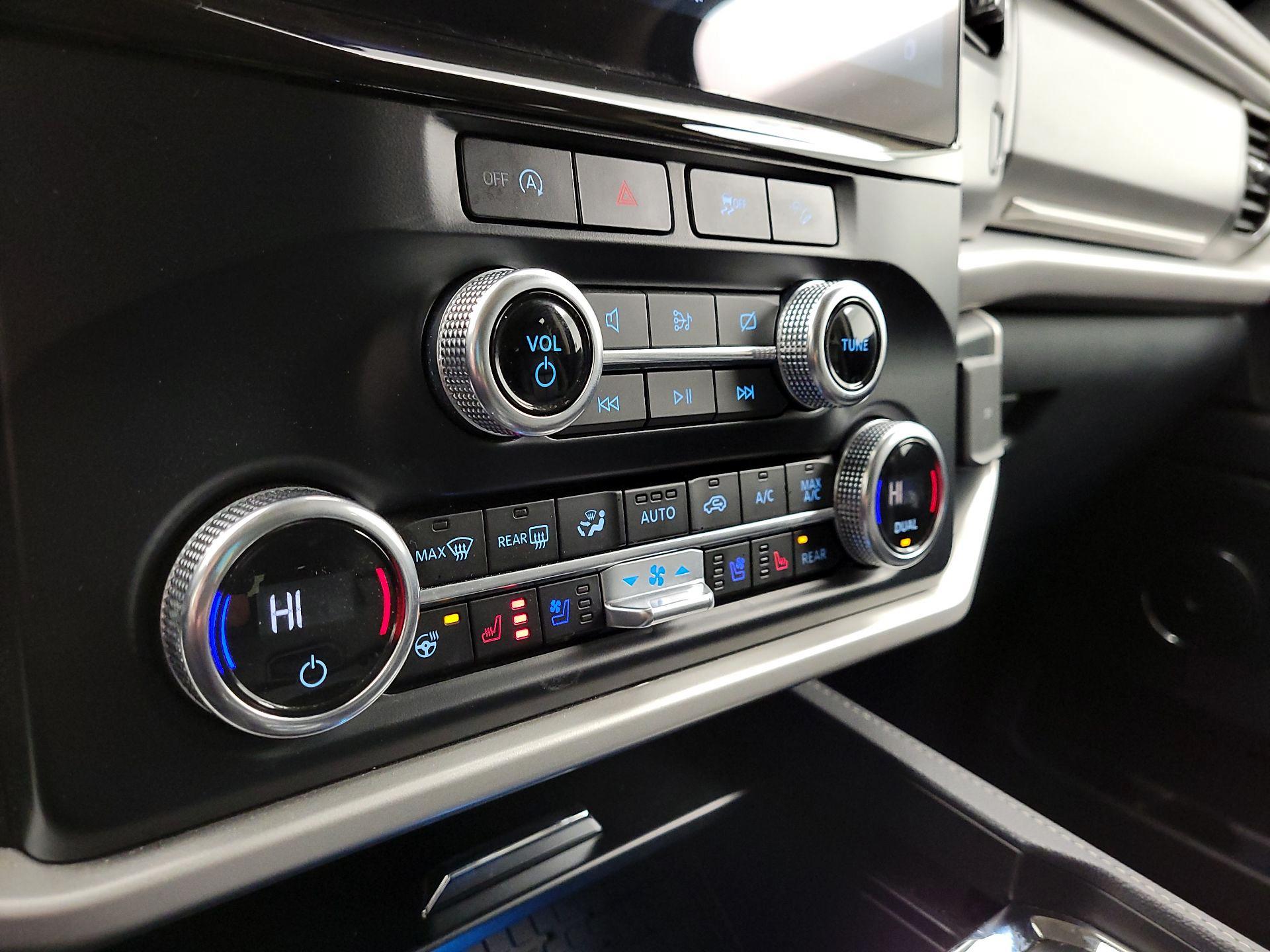 Thumbnail: 2024 Ford Expedition MAX - 17