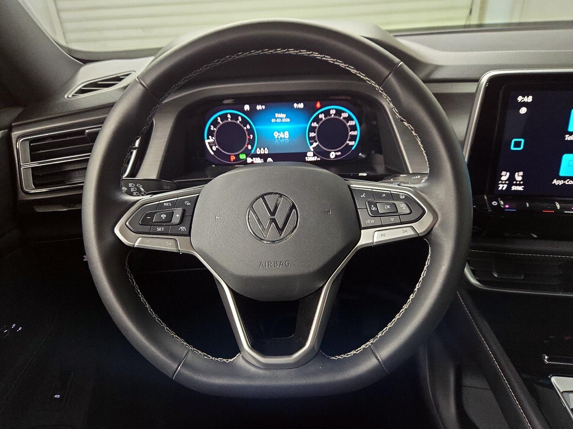 Thumbnail: 2025 Volkswagen Atlas - 10