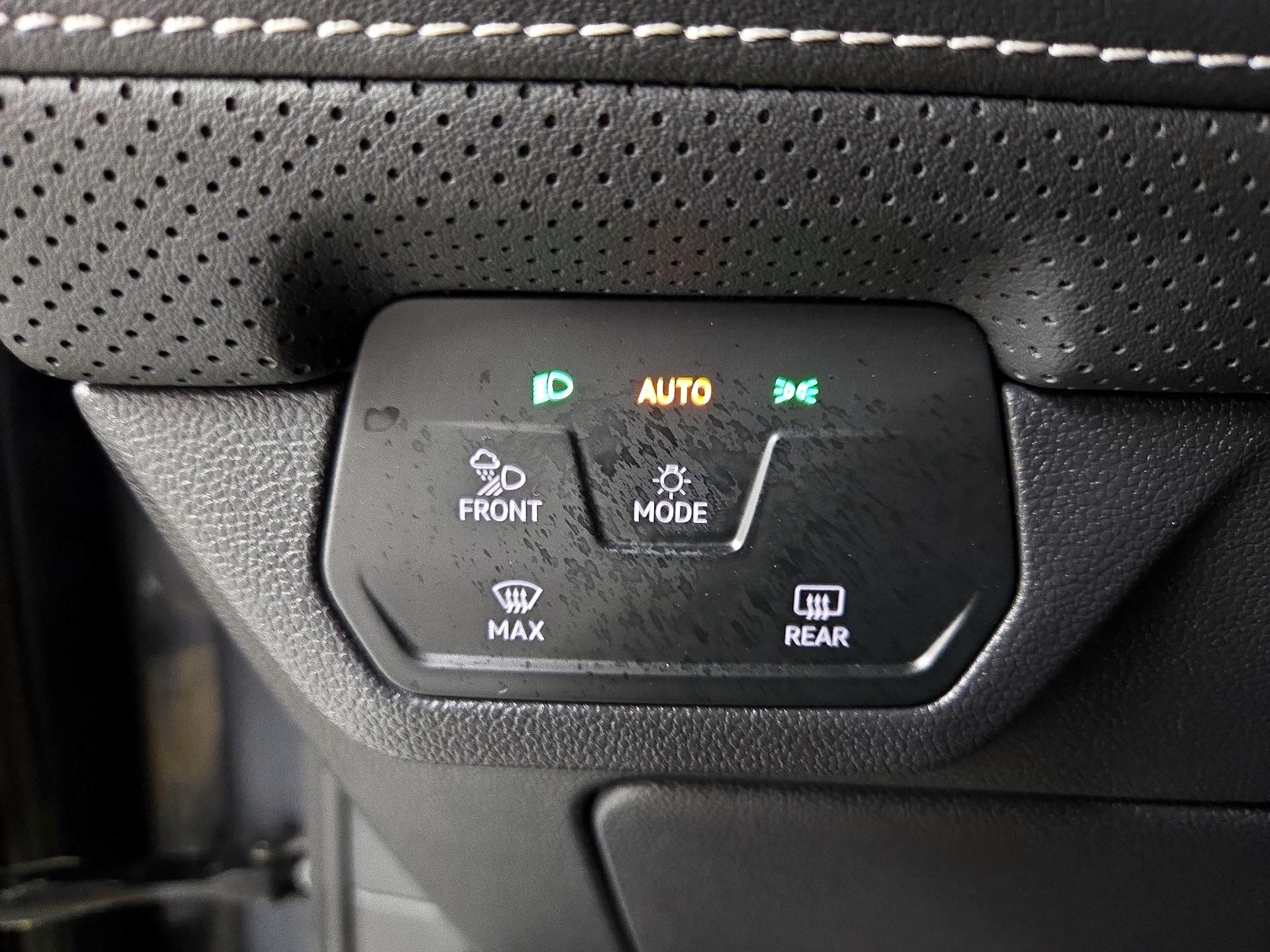 Thumbnail: 2025 Volkswagen Atlas - 13