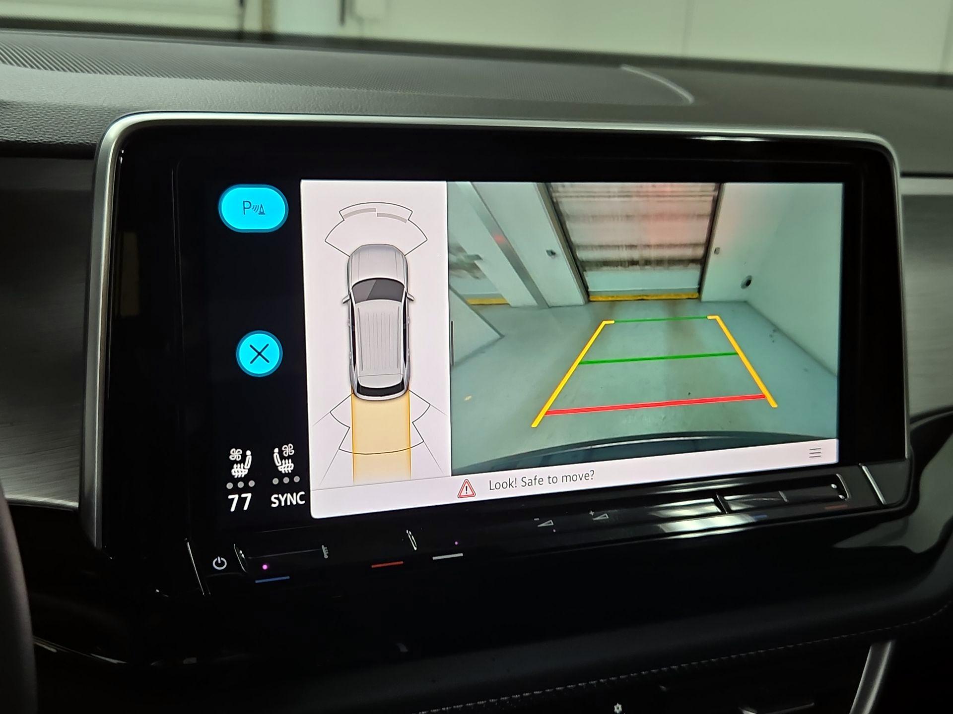 Thumbnail: 2025 Volkswagen Atlas - 14