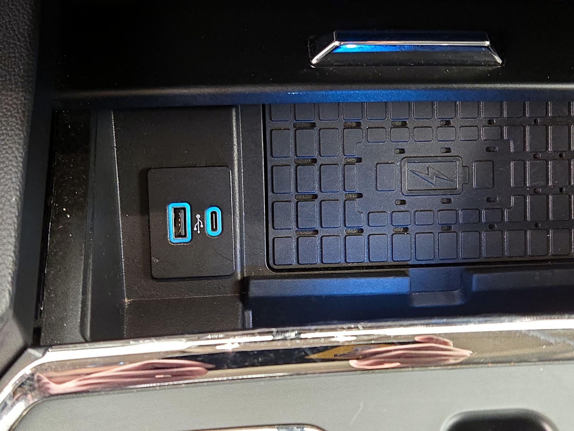 Thumbnail: 2023 Ford Expedition MAX - 19