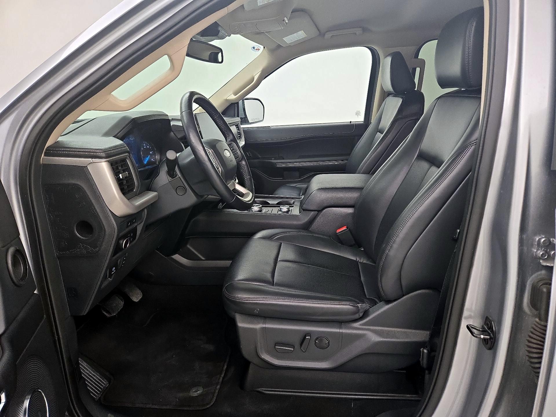 Thumbnail: 2023 Ford Expedition - 11