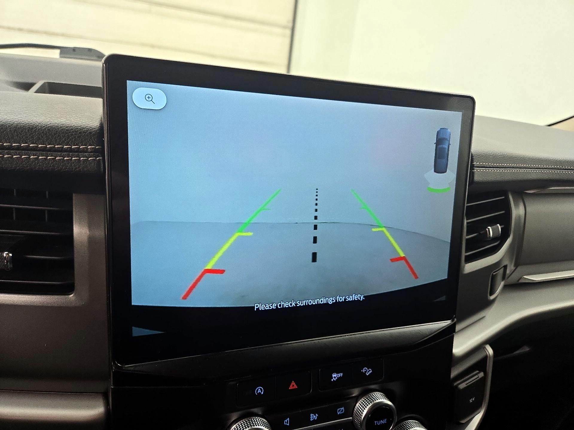 Thumbnail: 2023 Ford Expedition - 15