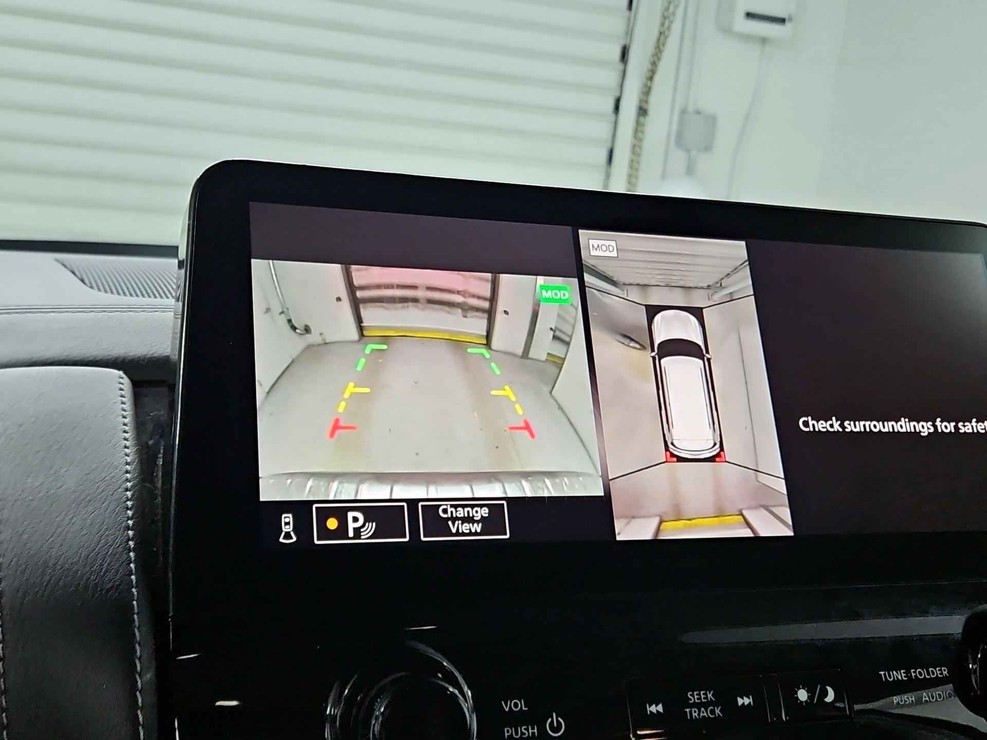 Thumbnail: 2024 INFINITI QX80 - 15