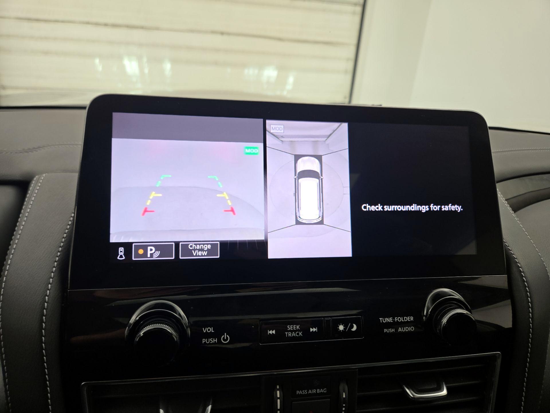 Thumbnail: 2024 INFINITI QX80 - 15