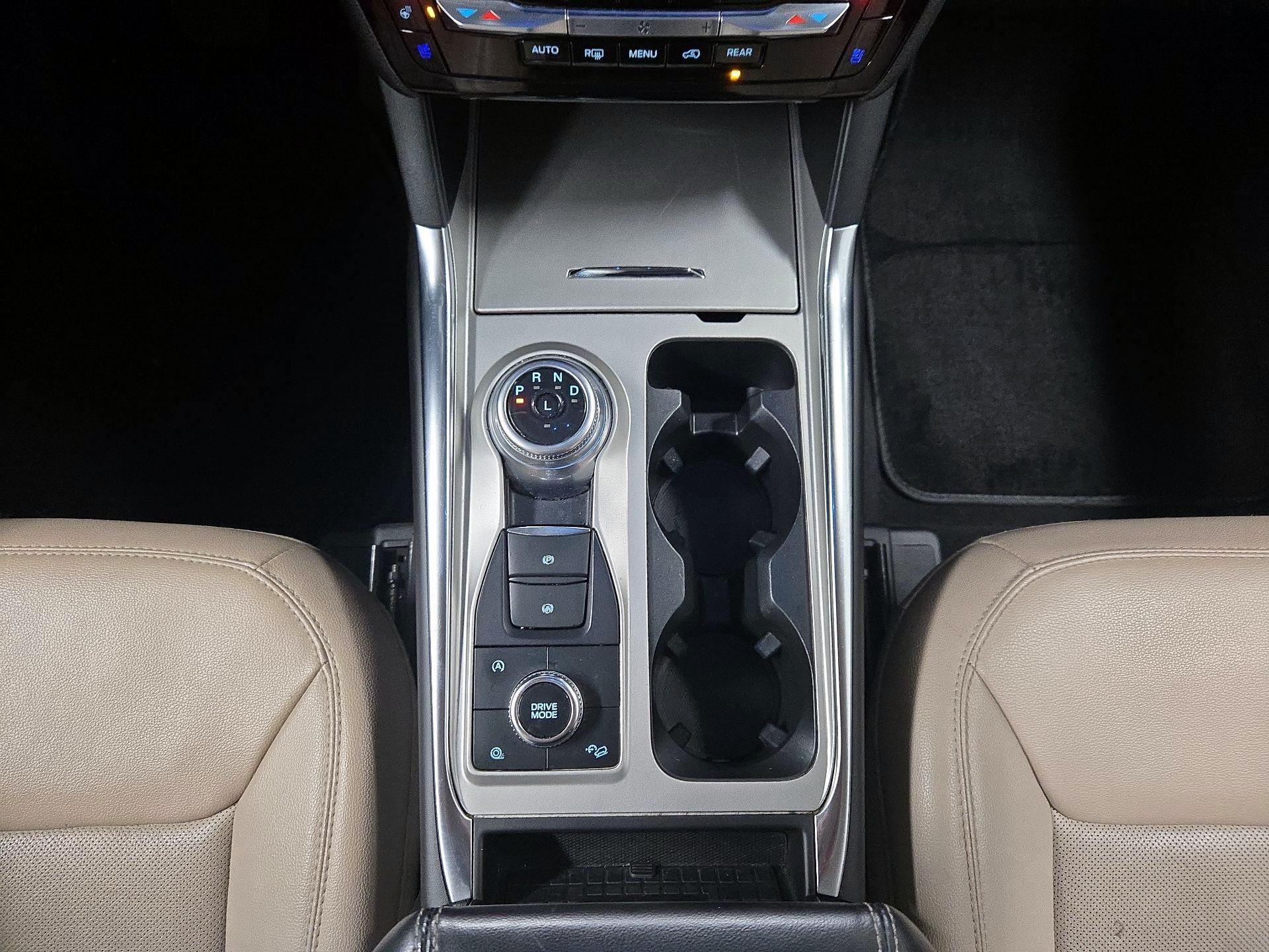 Thumbnail: 2024 Ford Explorer - 18