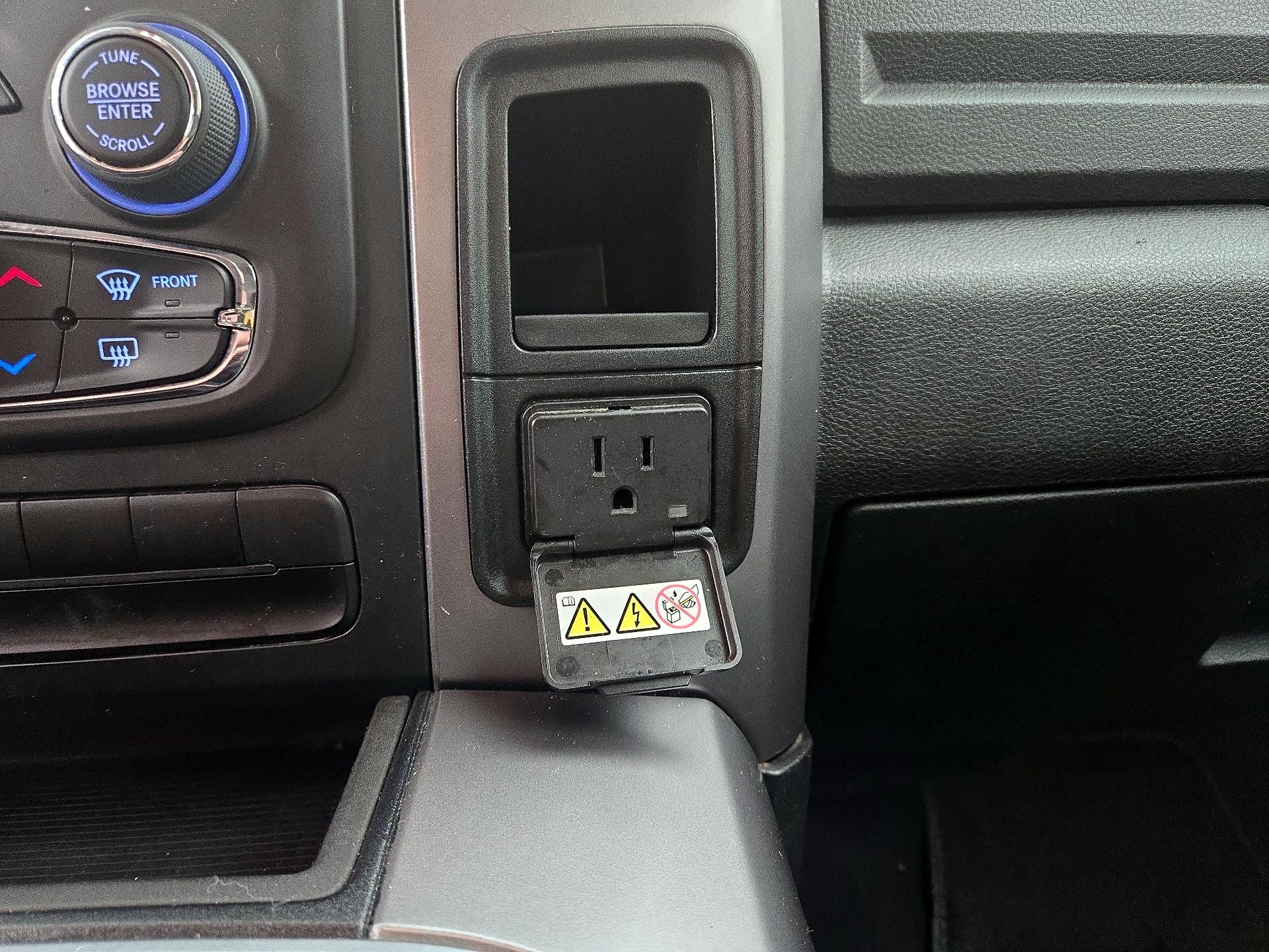 Thumbnail: 2023 RAM 1500 Classic - 19