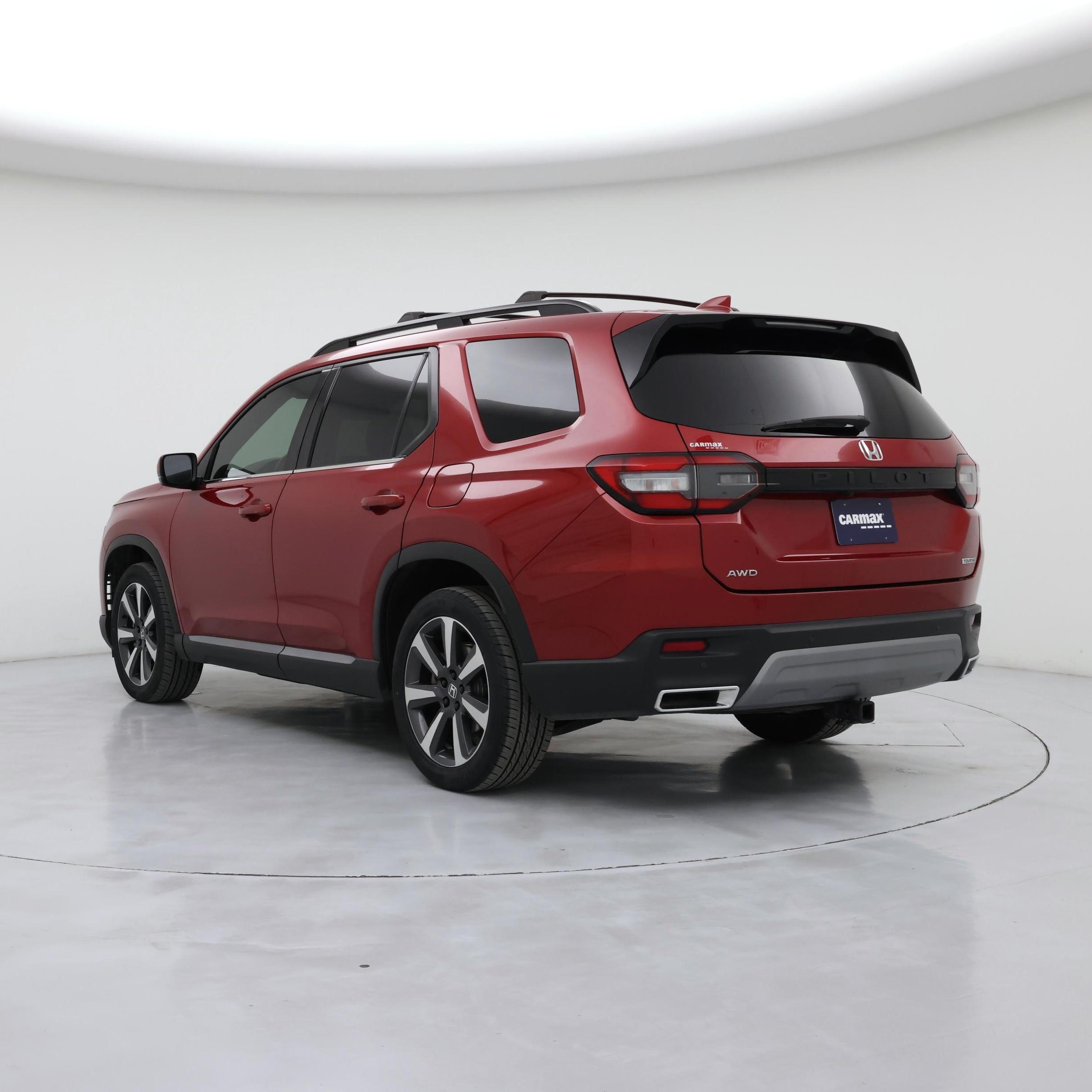 Thumbnail: 2023 Honda Pilot - 2