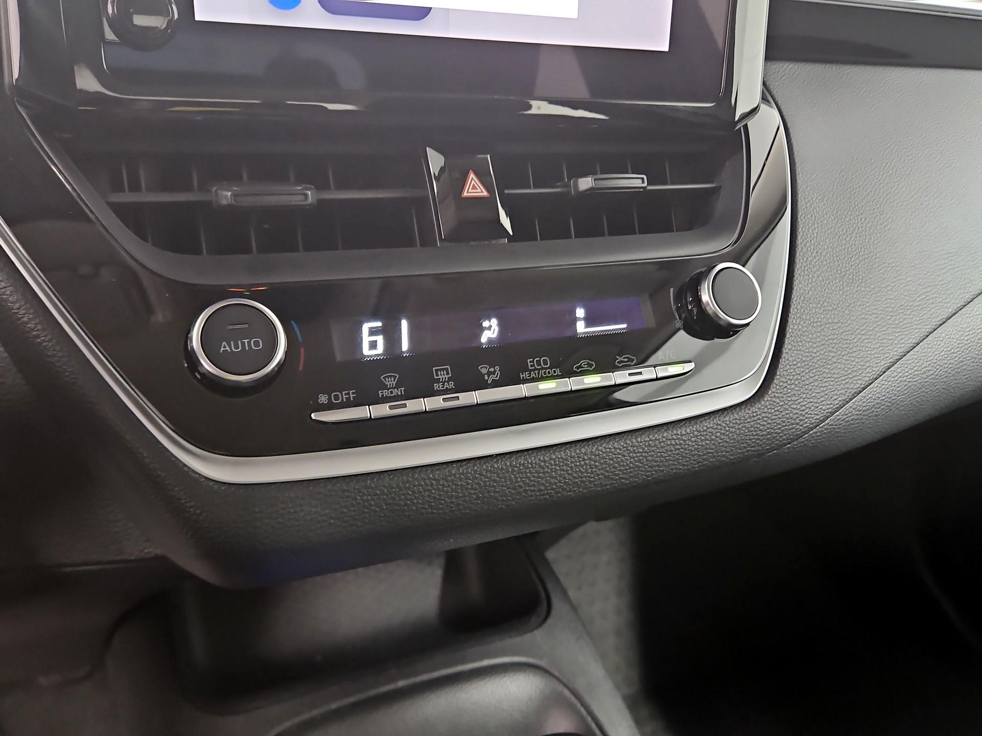 Thumbnail: 2024 Toyota Corolla - 16