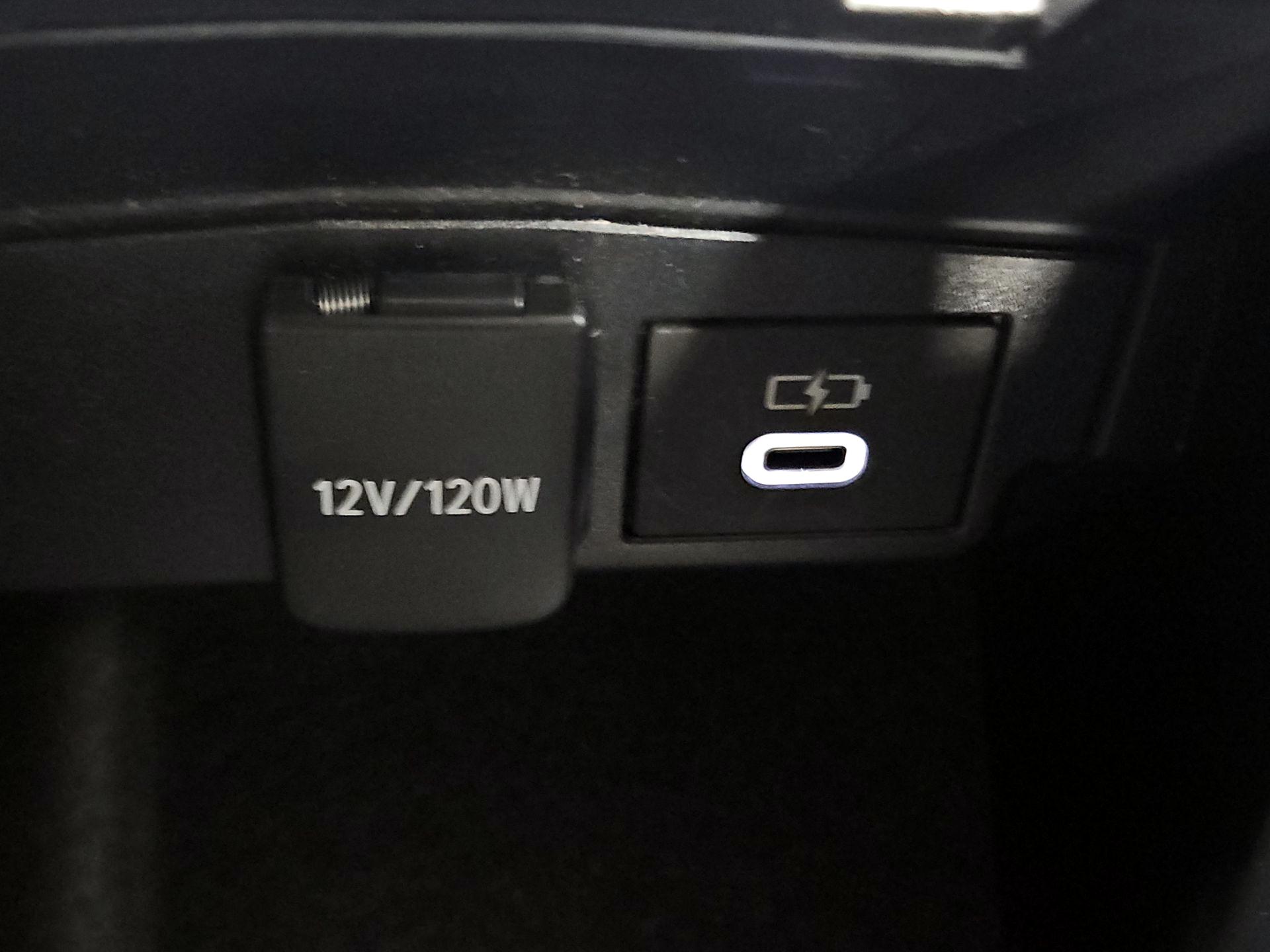 Thumbnail: 2024 Toyota Corolla - 18