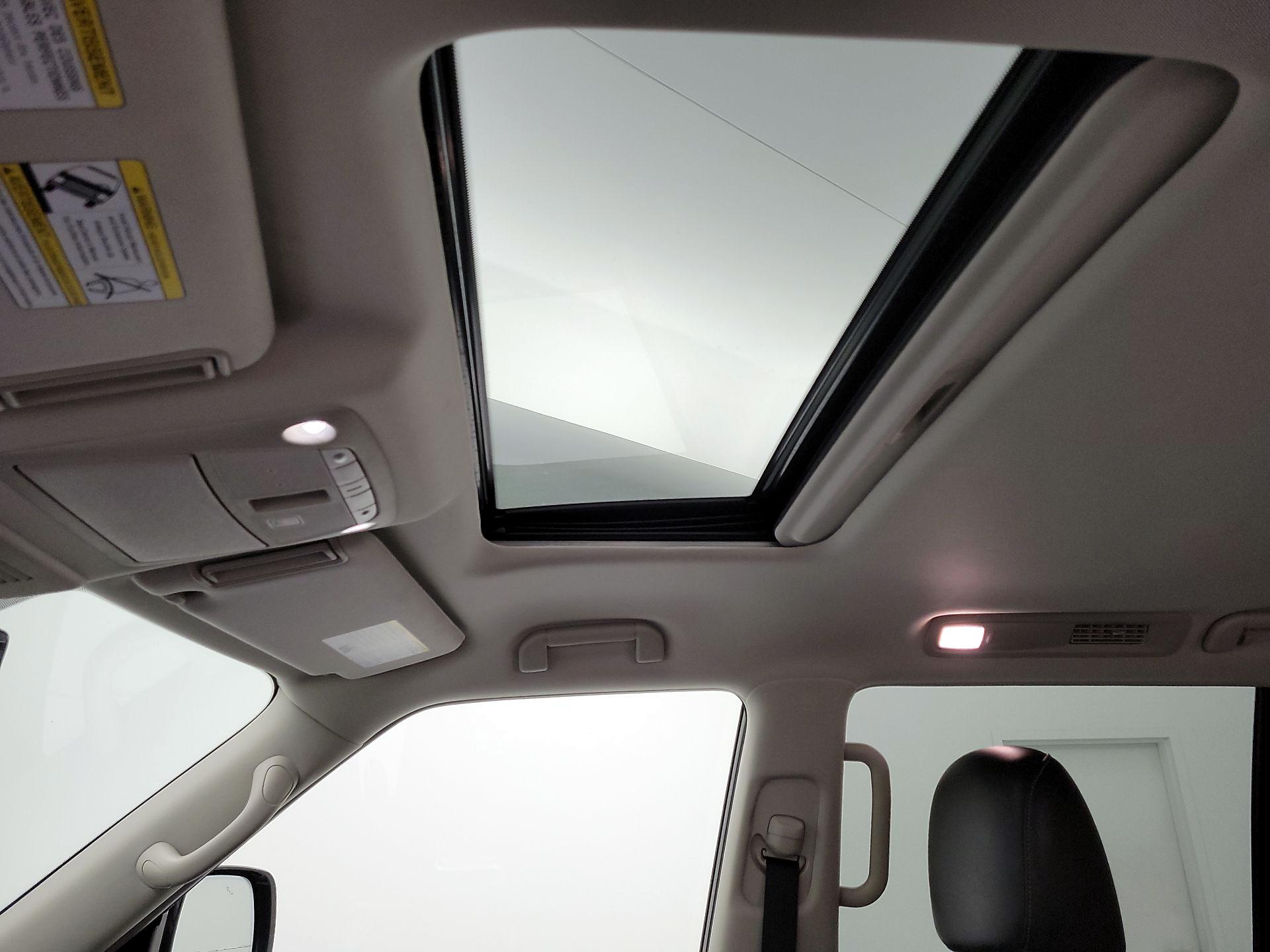 Thumbnail: 2024 INFINITI QX80 - 20