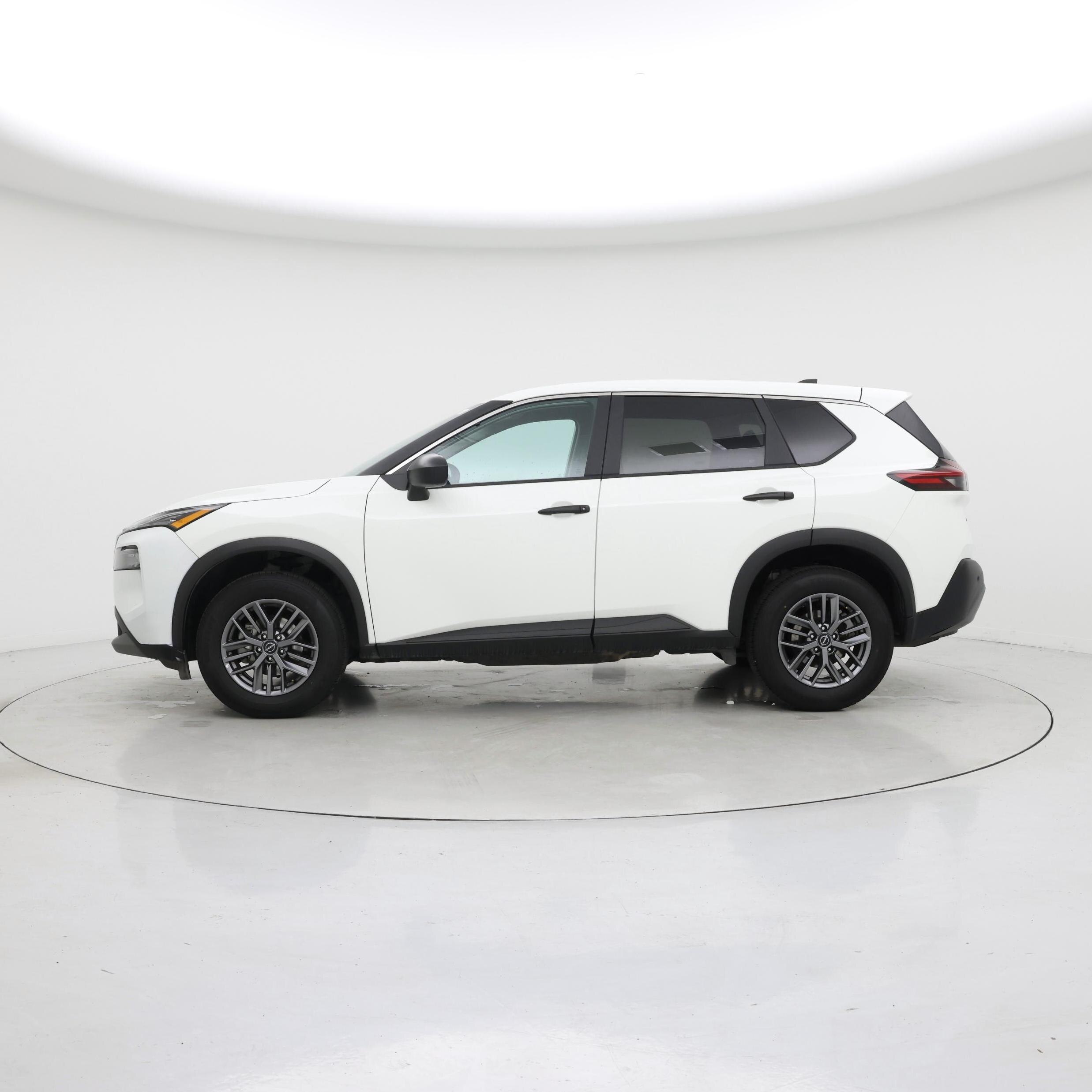 Thumbnail: 2023 Nissan Rogue - 3