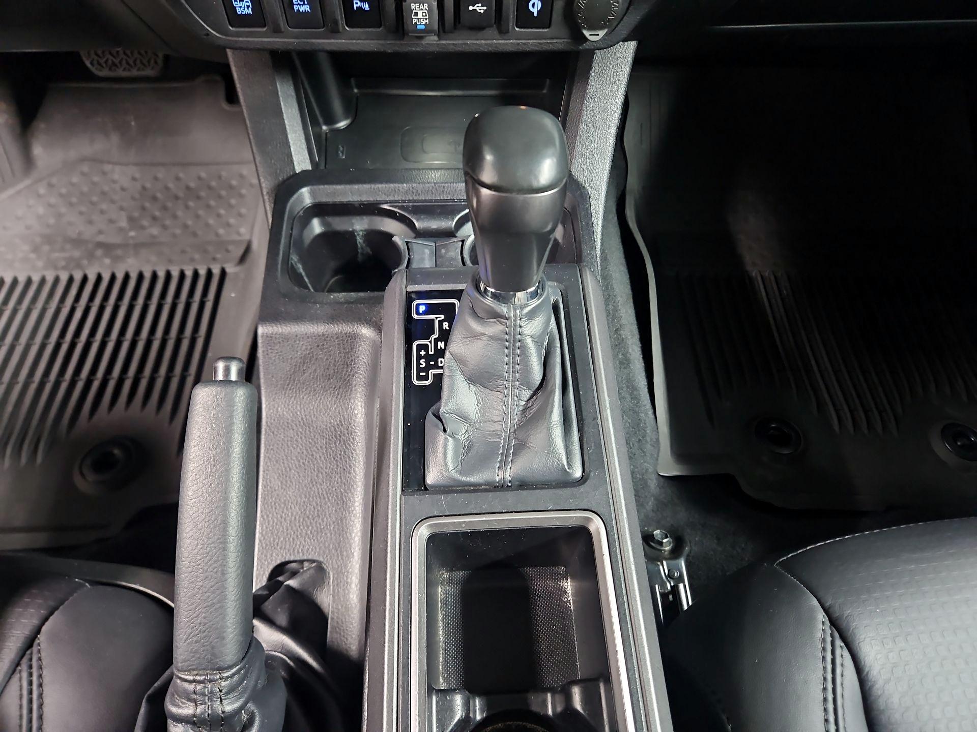 Thumbnail: 2023 Toyota Tacoma - 18