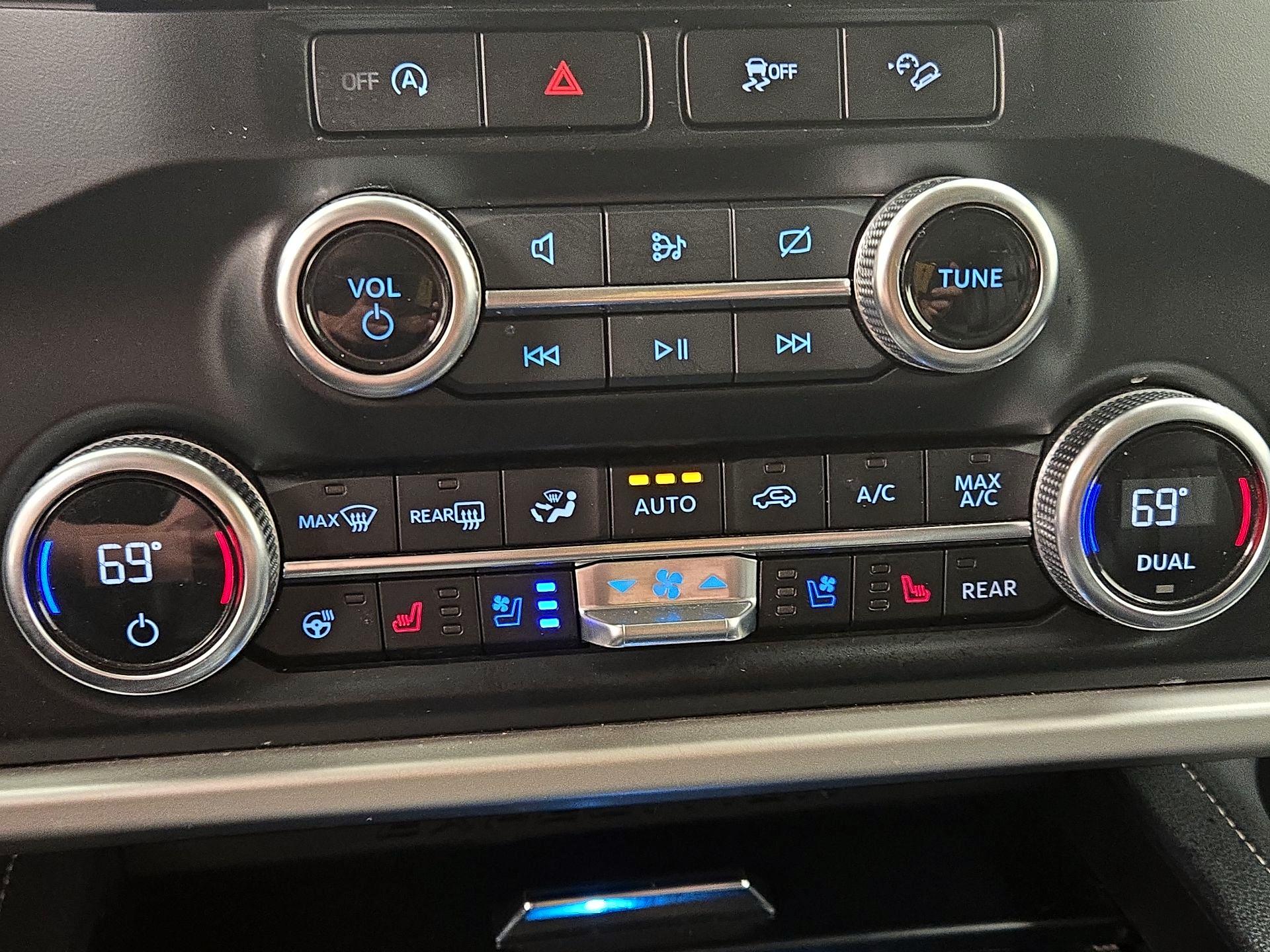 Thumbnail: 2024 Ford Expedition - 17