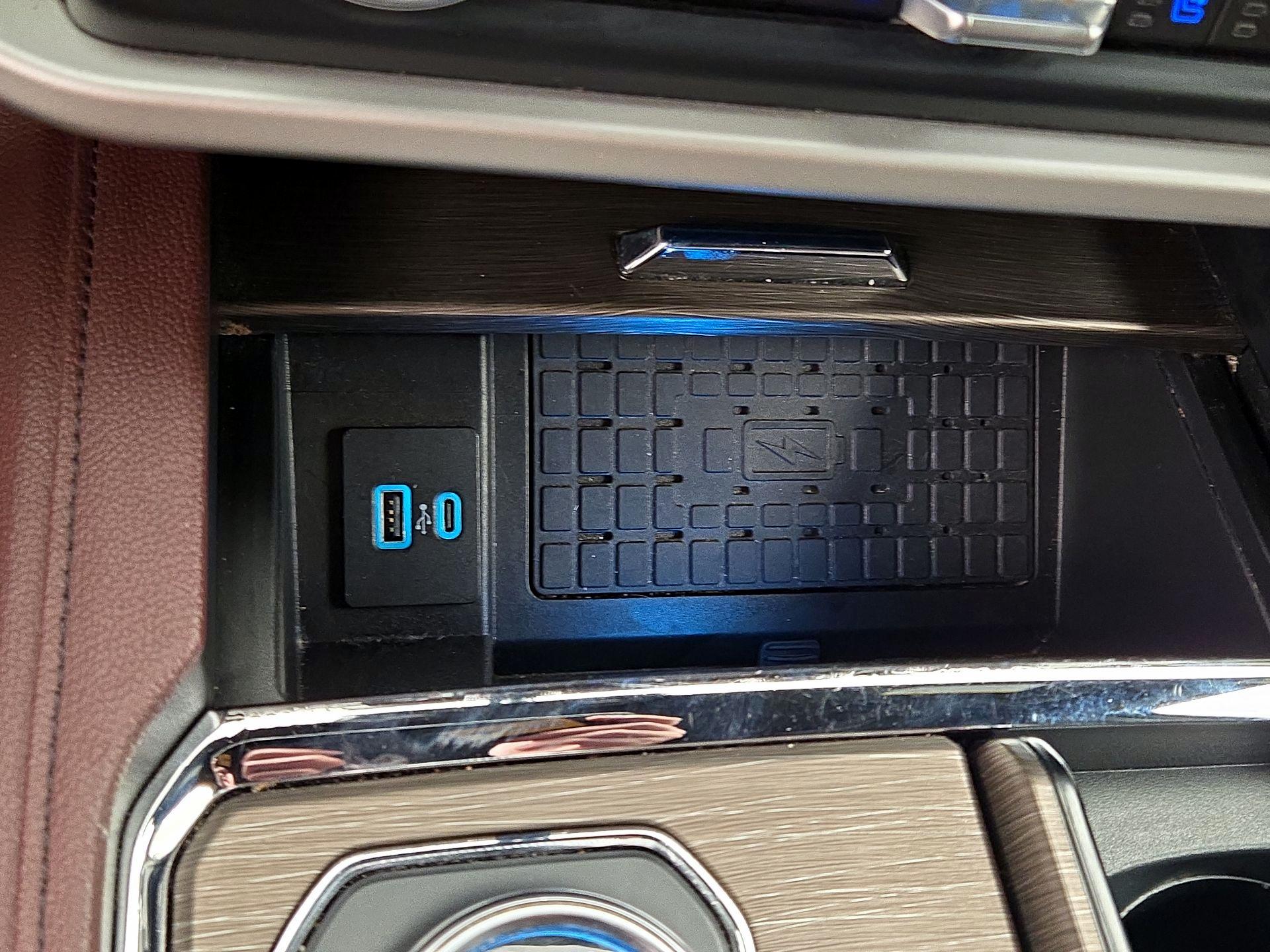 Thumbnail: 2024 Ford Expedition - 19