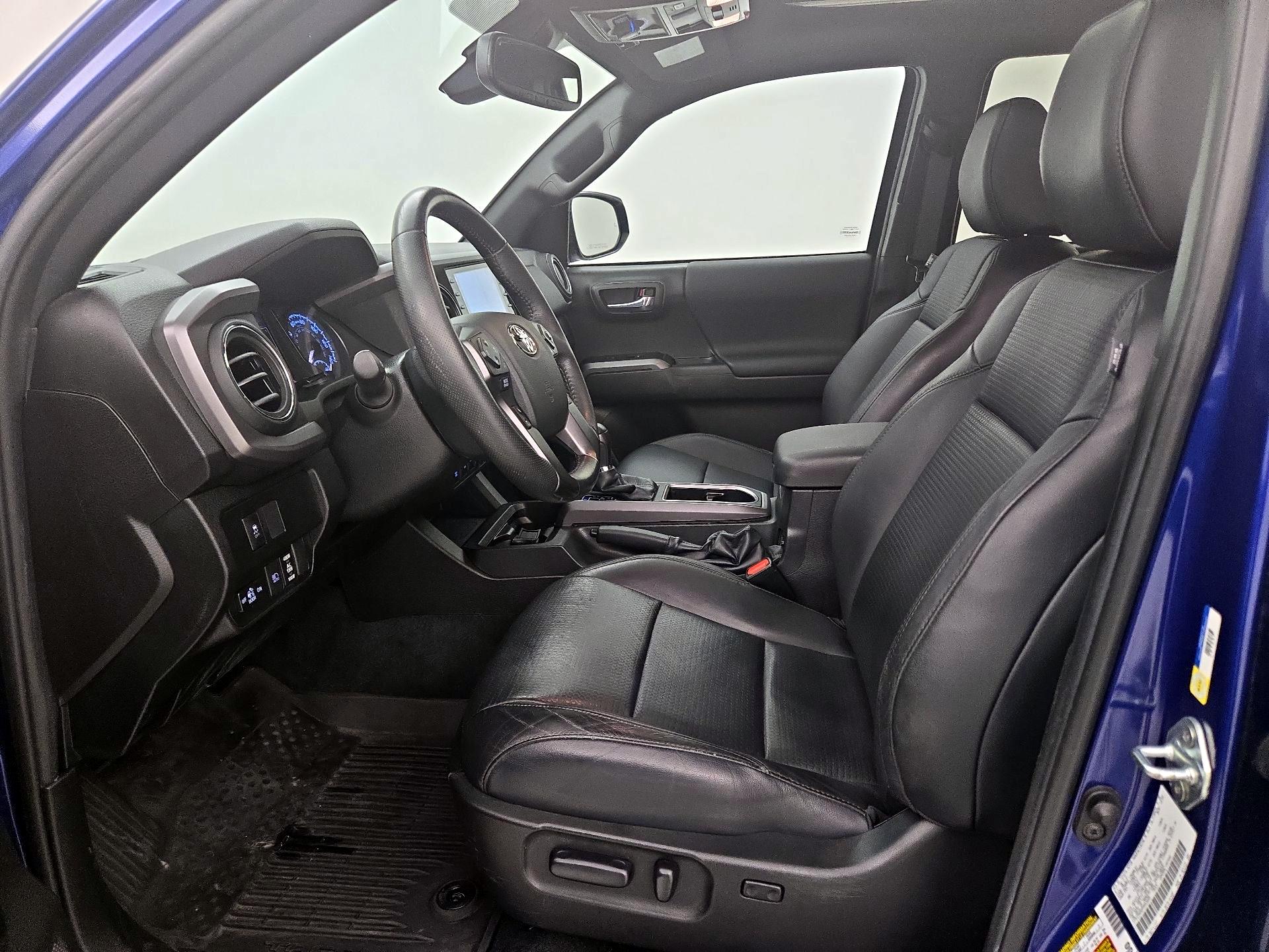 Thumbnail: 2023 Toyota Tacoma - 11