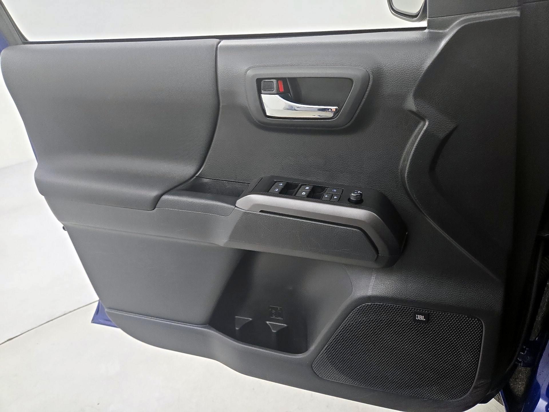 Thumbnail: 2023 Toyota Tacoma - 12