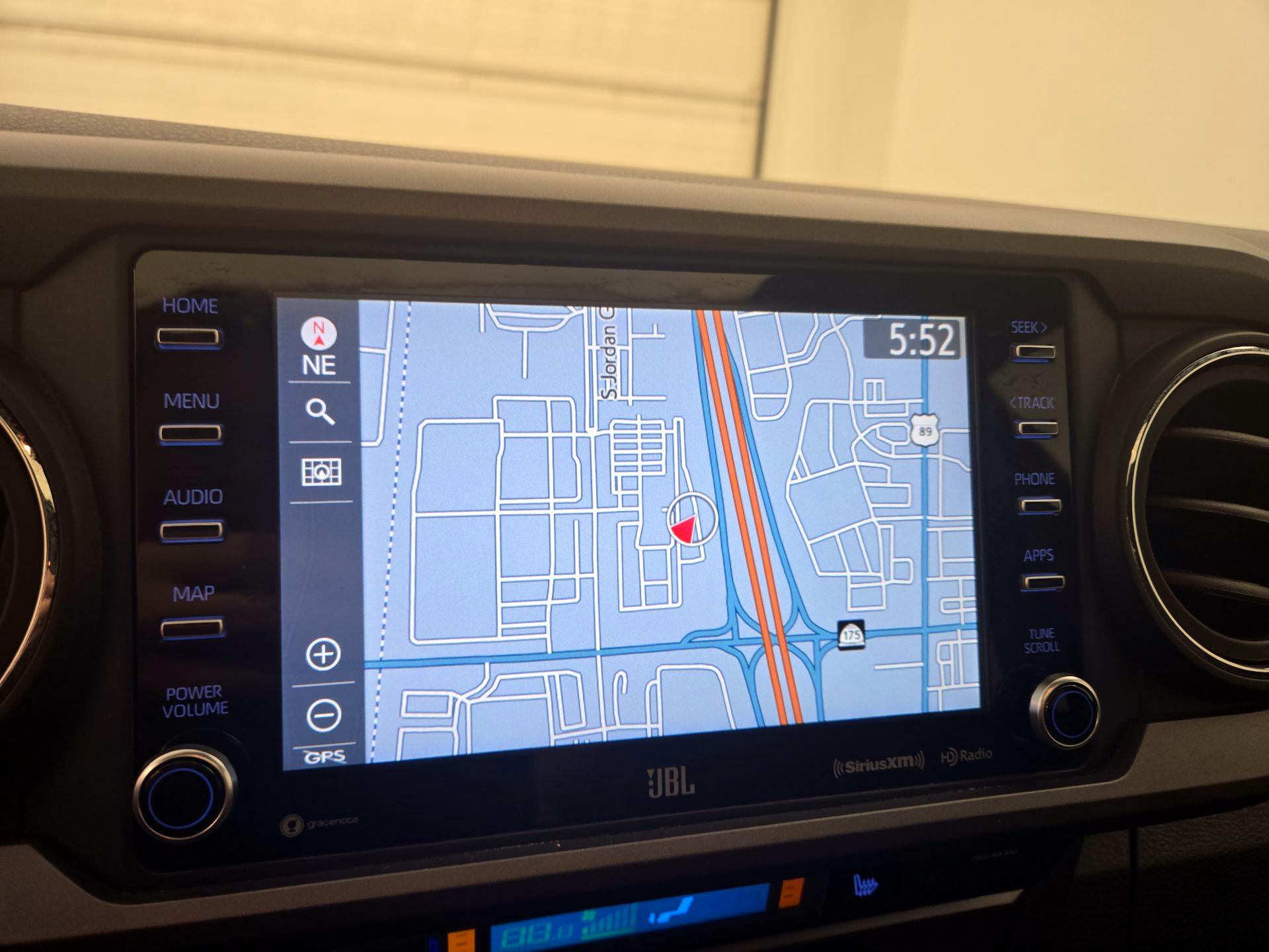 Thumbnail: 2023 Toyota Tacoma - 14