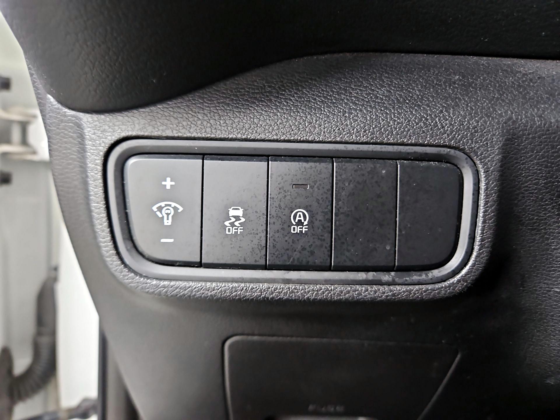 Thumbnail: 2023 Kia Soul - 13