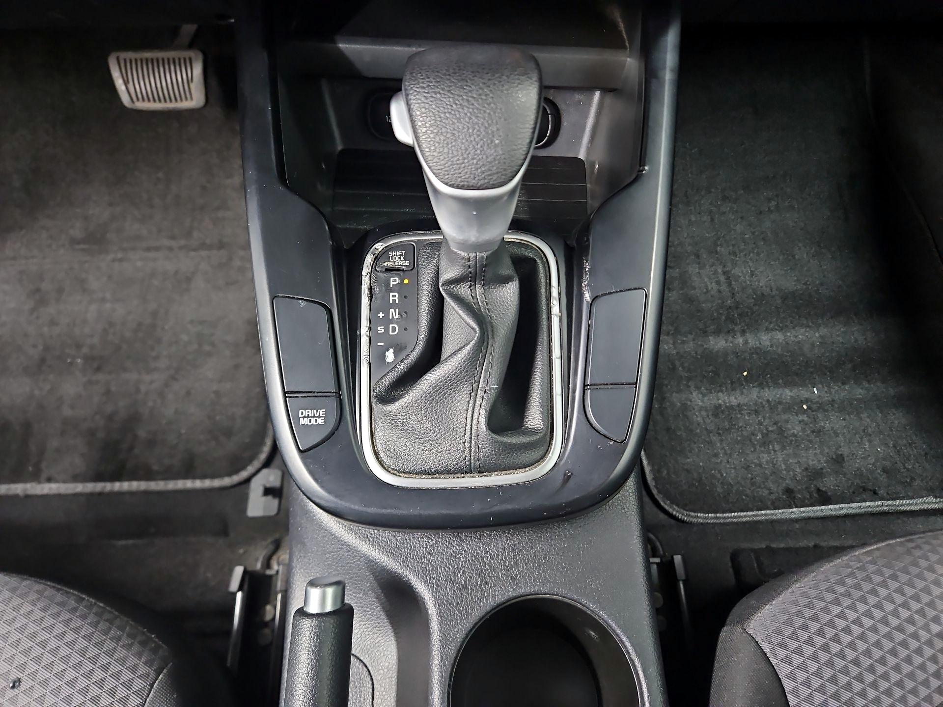 Thumbnail: 2023 Kia Soul - 17