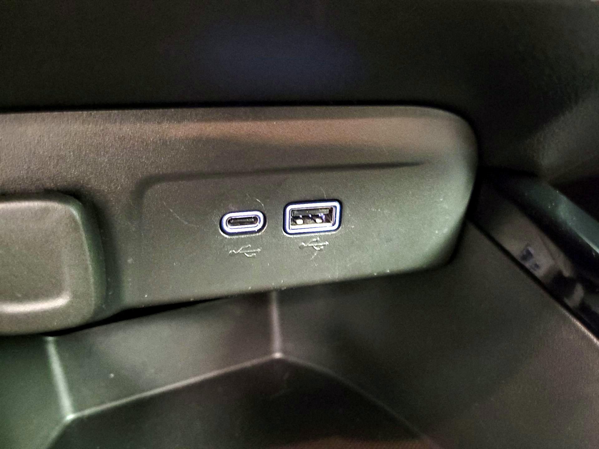 Thumbnail: 2024 Chevrolet Trax - 18