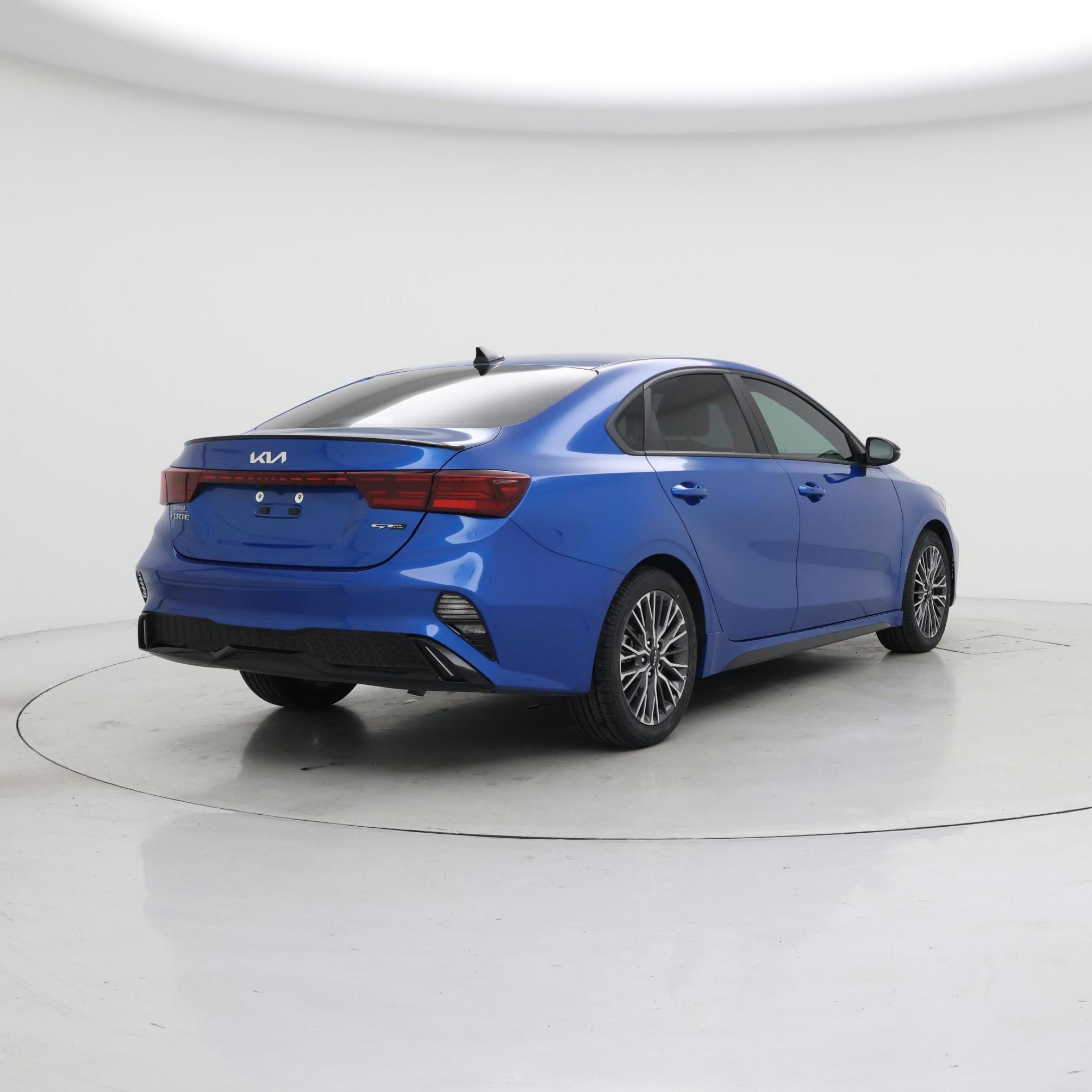 Thumbnail: 2023 Kia Forte - 8