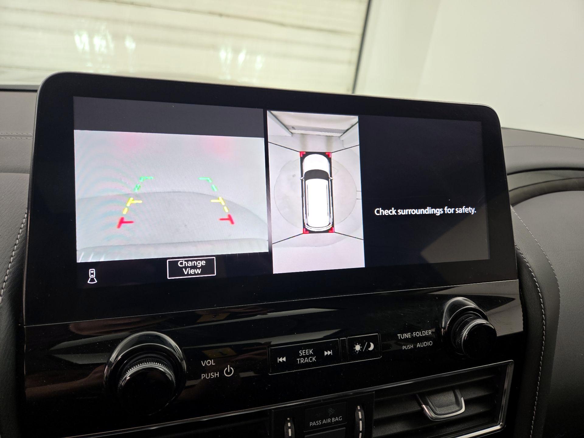 Thumbnail: 2024 INFINITI QX80 - 15