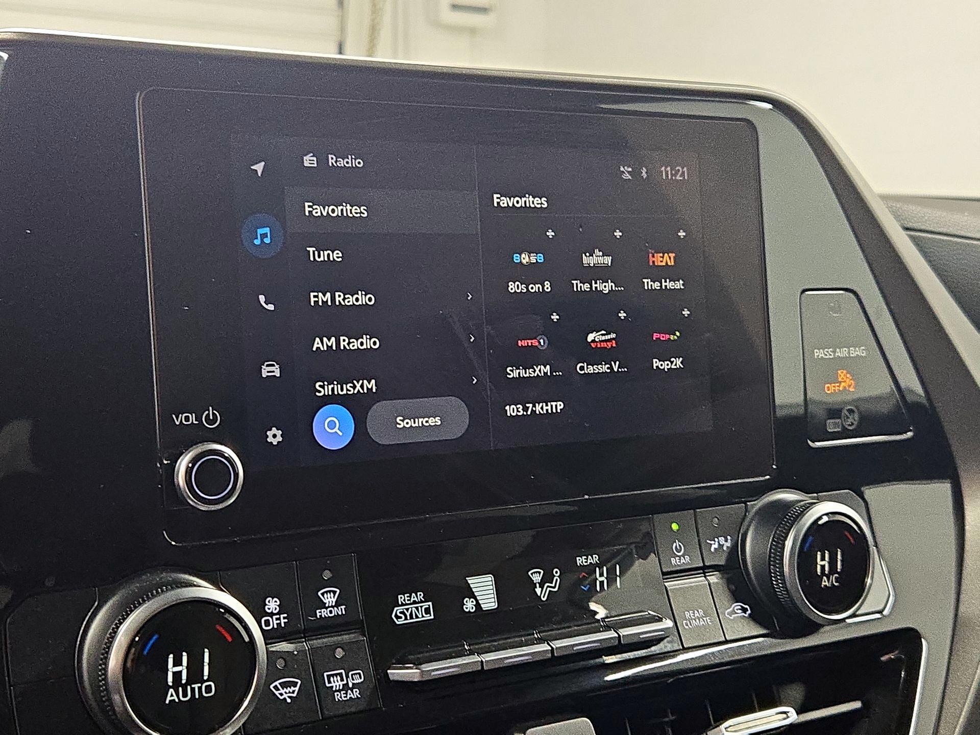 Thumbnail: 2024 Toyota Highlander - 15