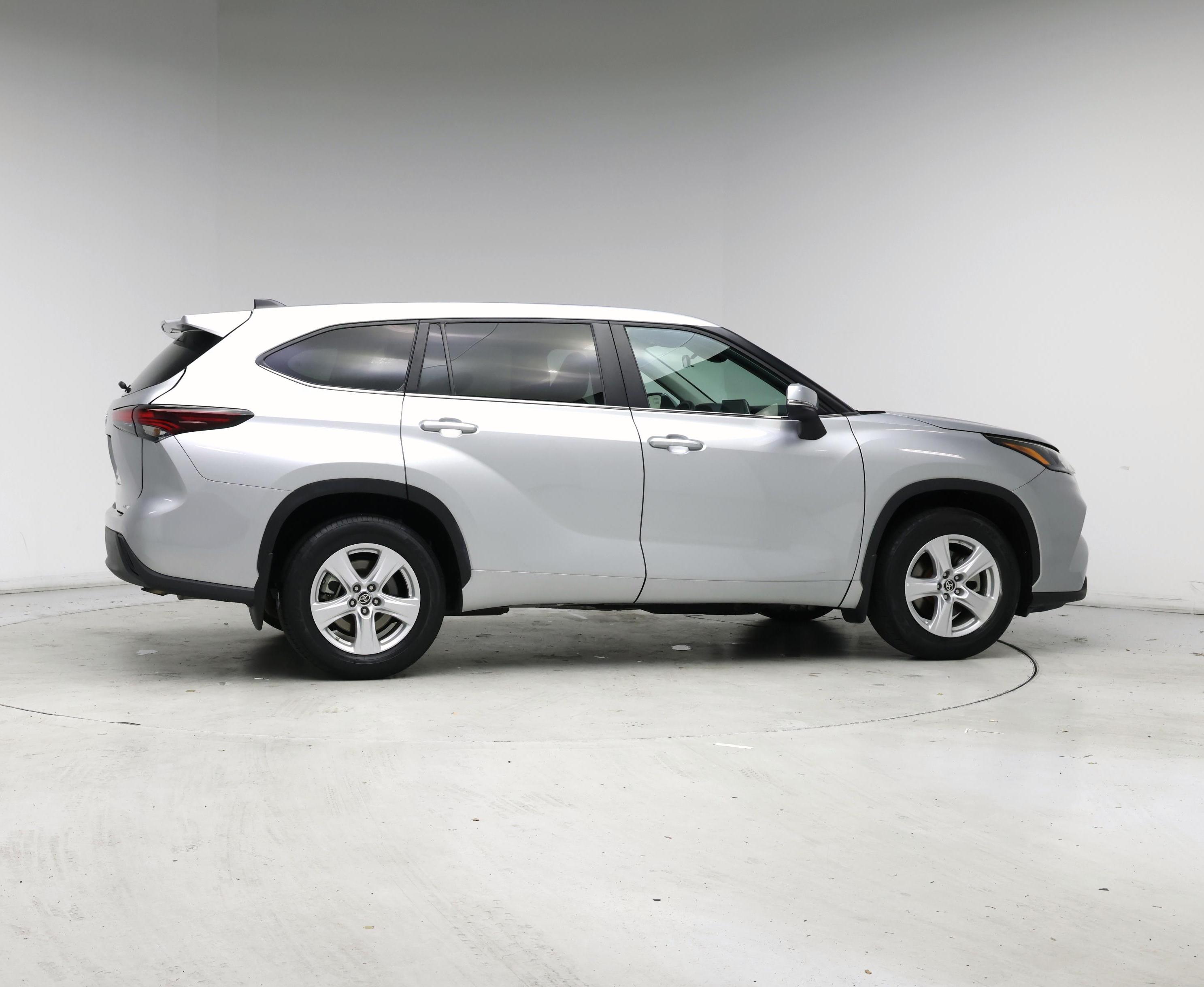 Thumbnail: 2024 Toyota Highlander - 7