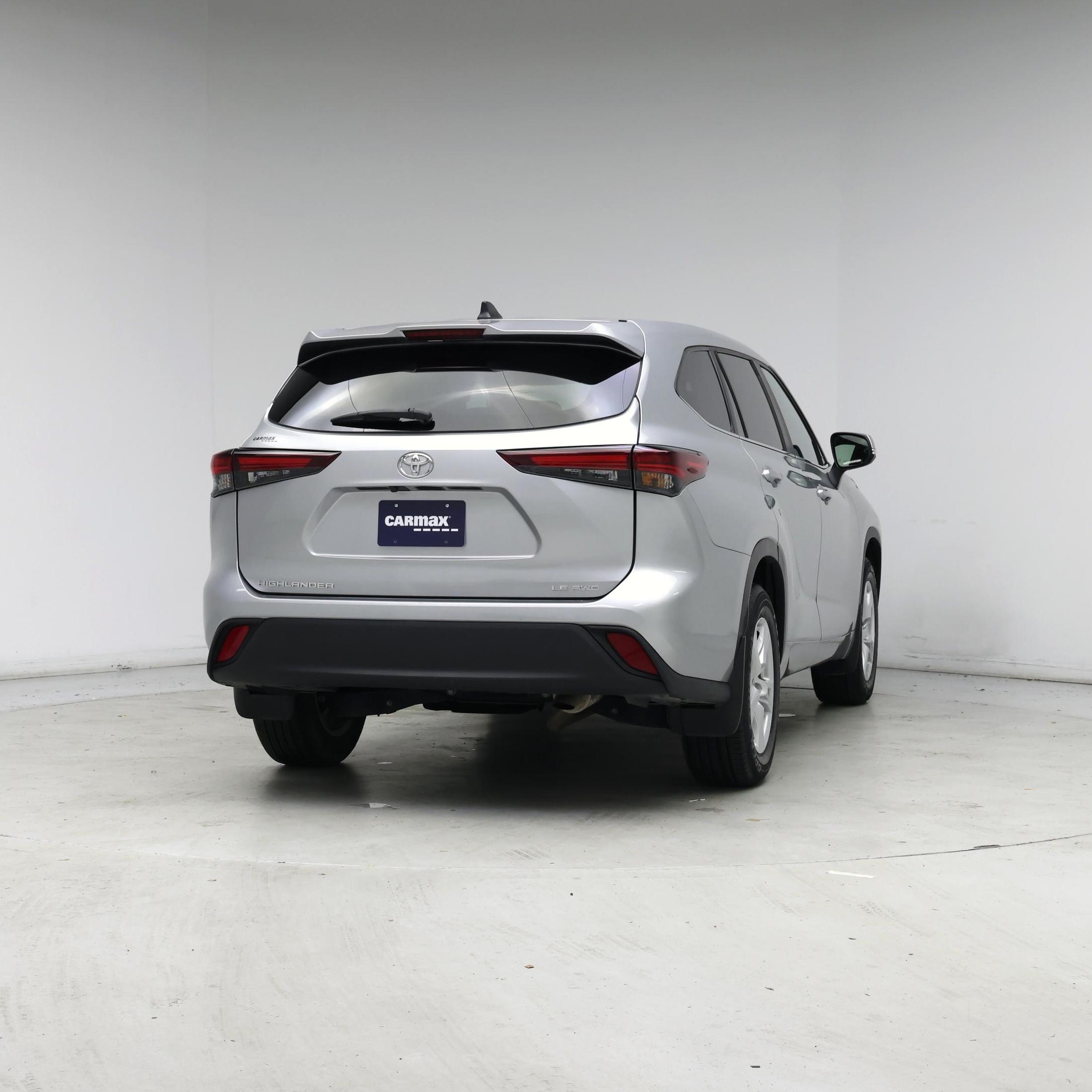 Thumbnail: 2024 Toyota Highlander - 8