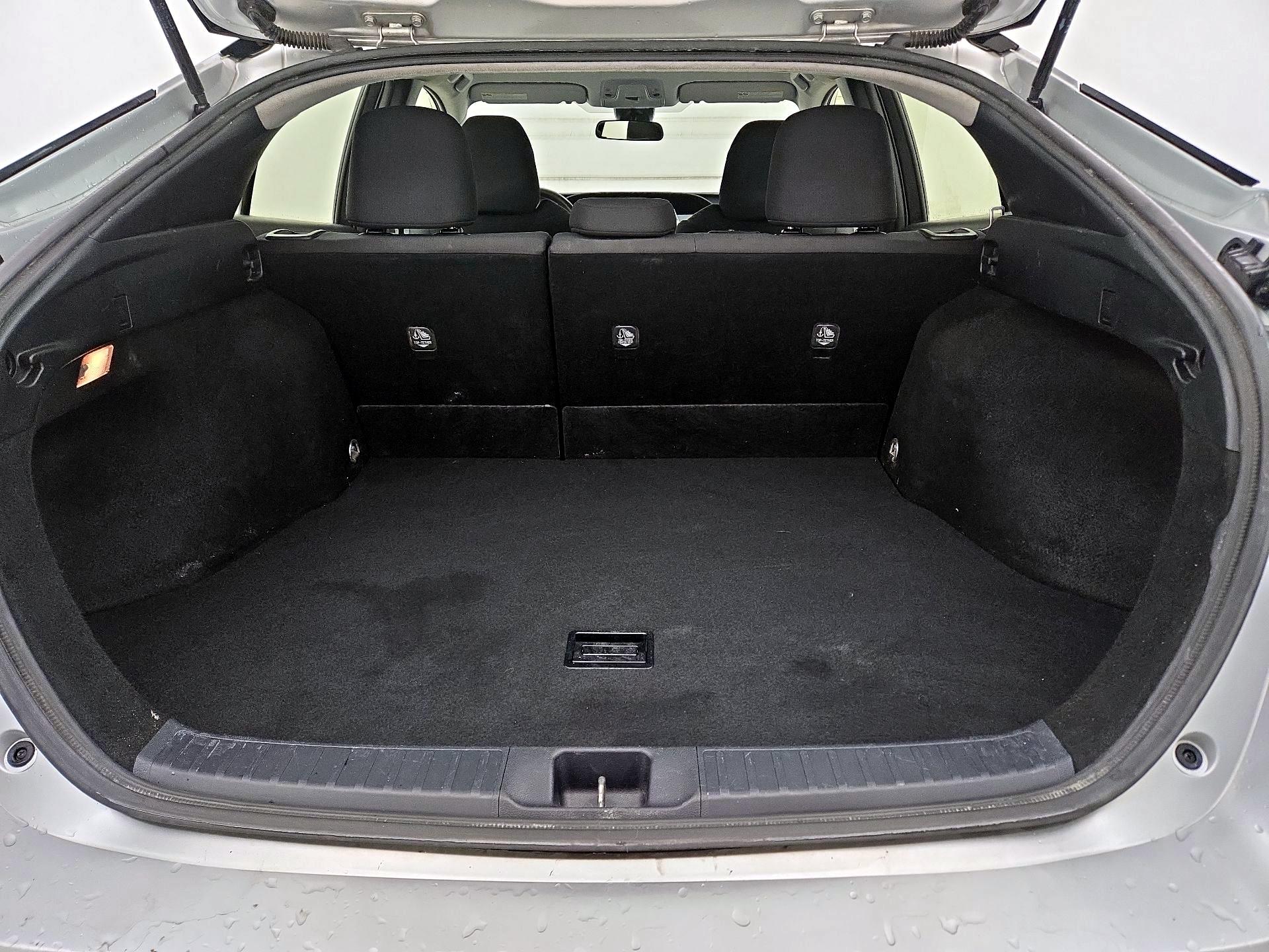 Thumbnail: 2017 Toyota Prius - 20