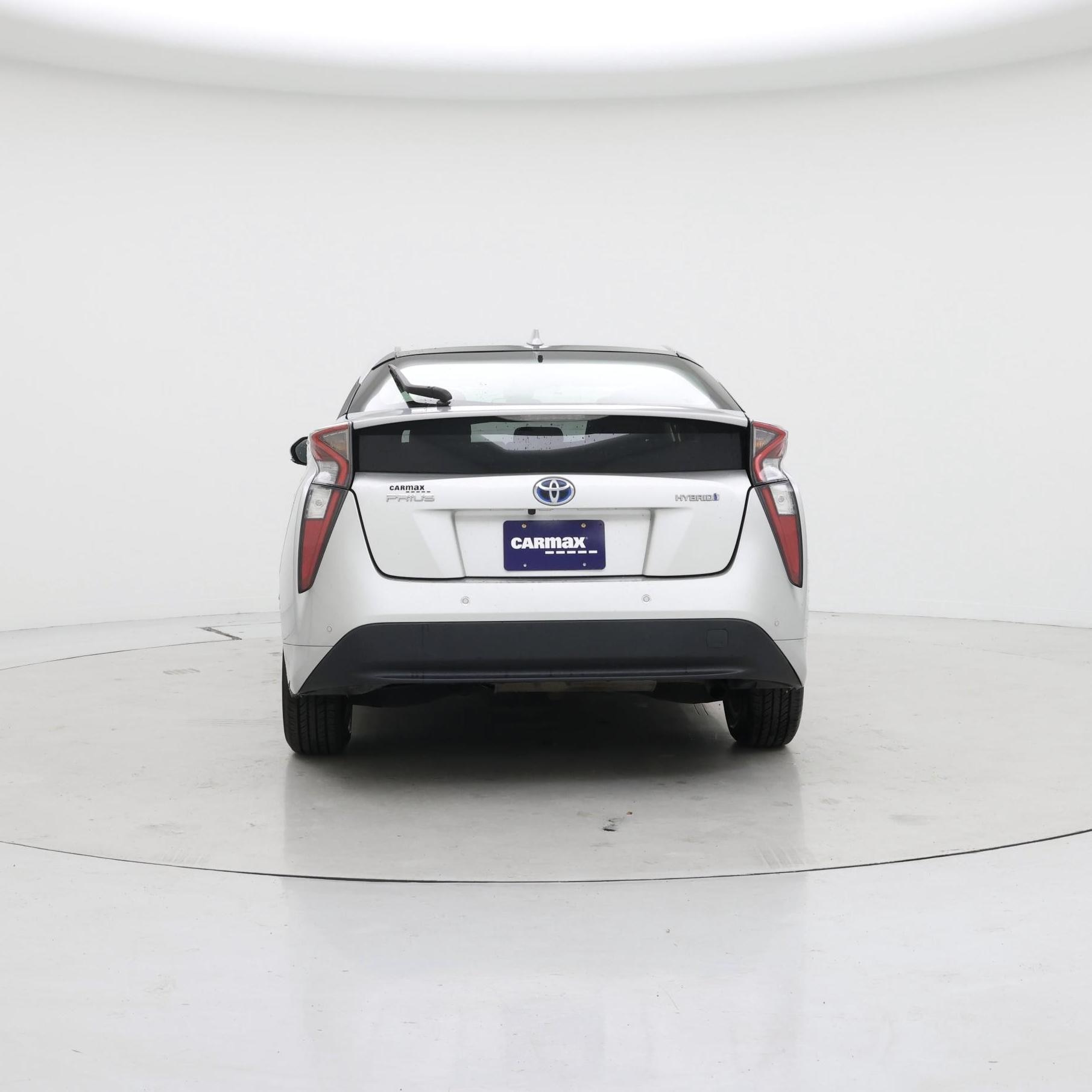 Thumbnail: 2017 Toyota Prius - 6