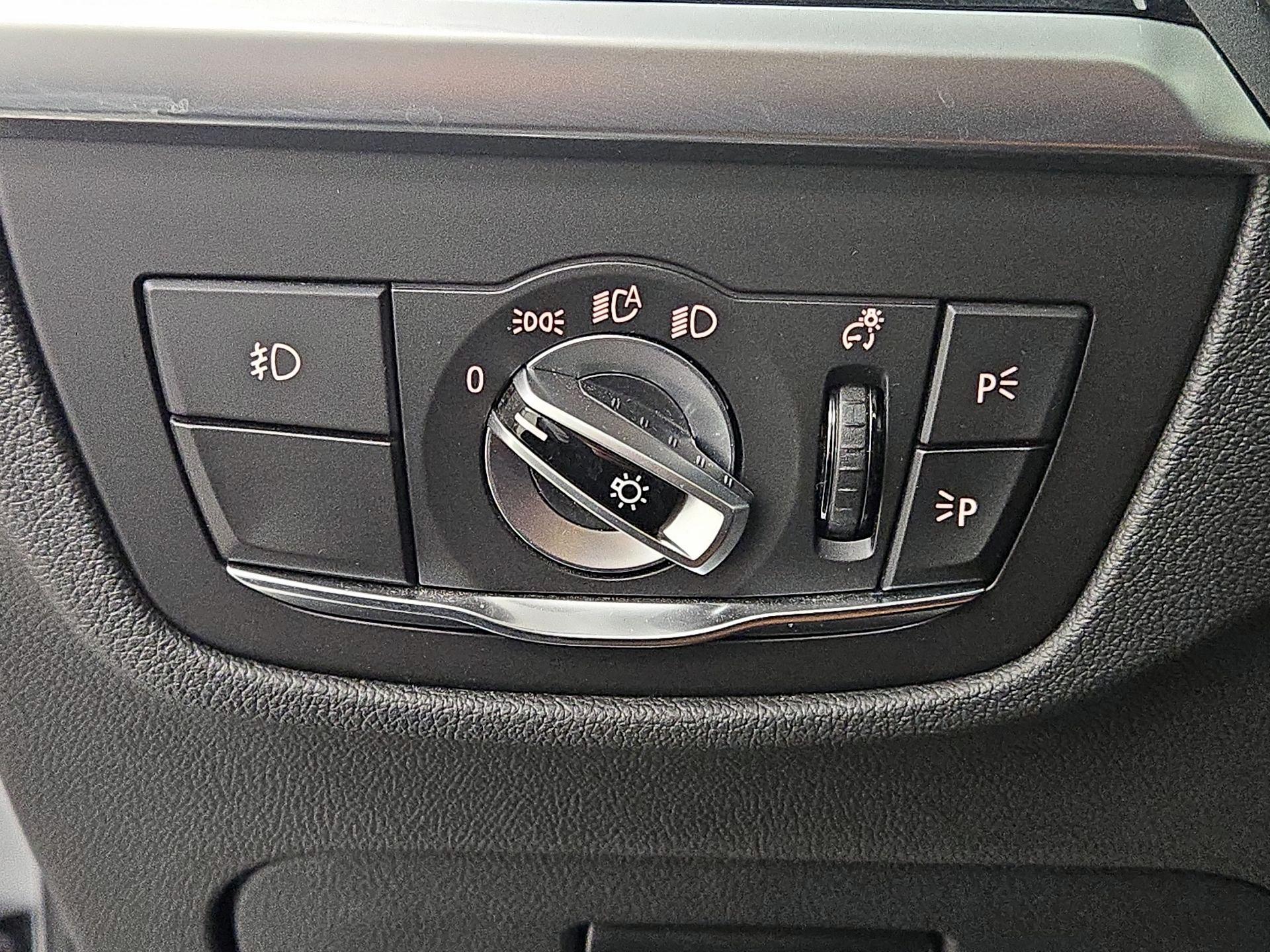 Thumbnail: 2020 BMW X4 - 13