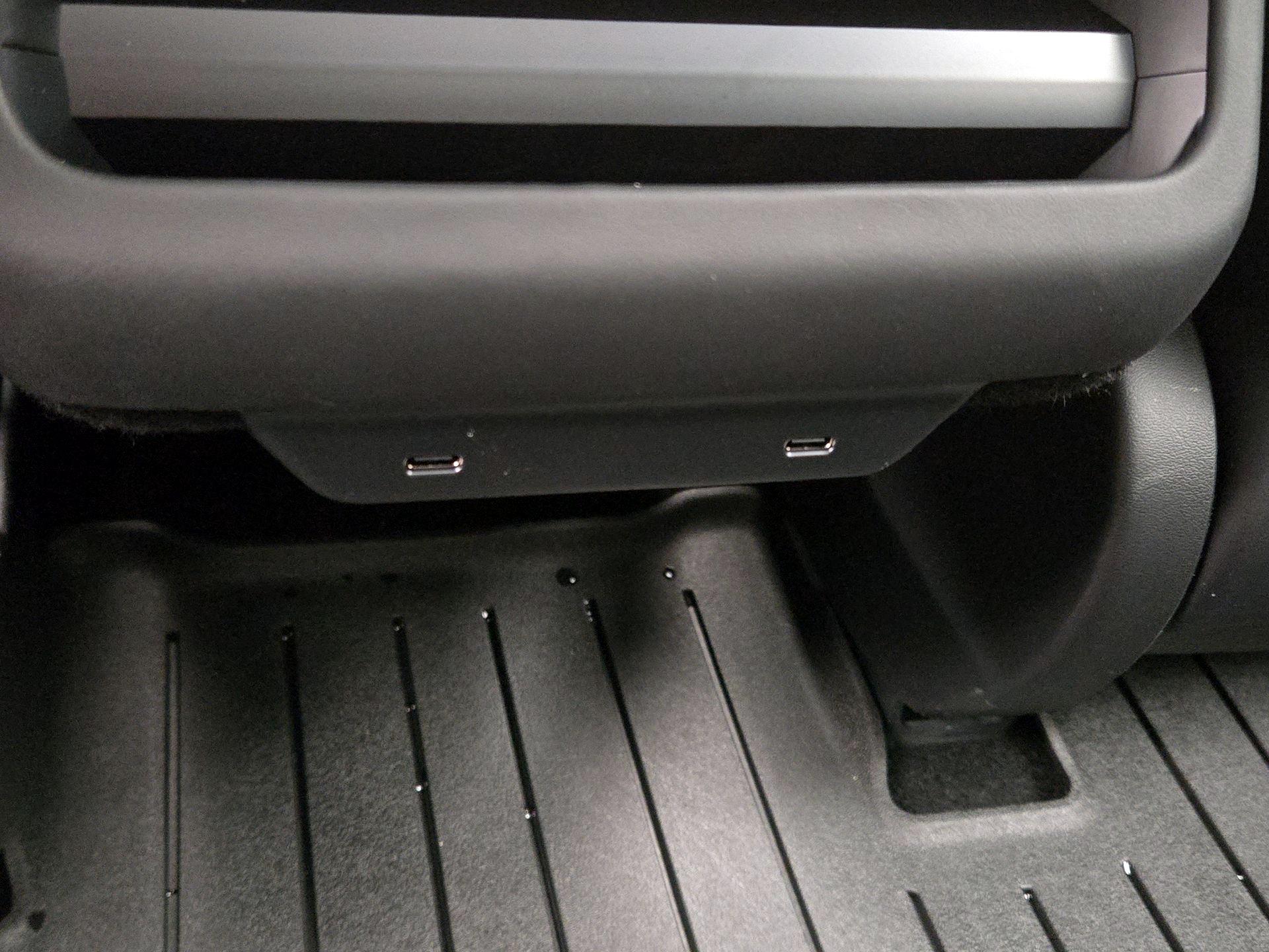 Thumbnail: 2024 Tesla Model 3 - 18