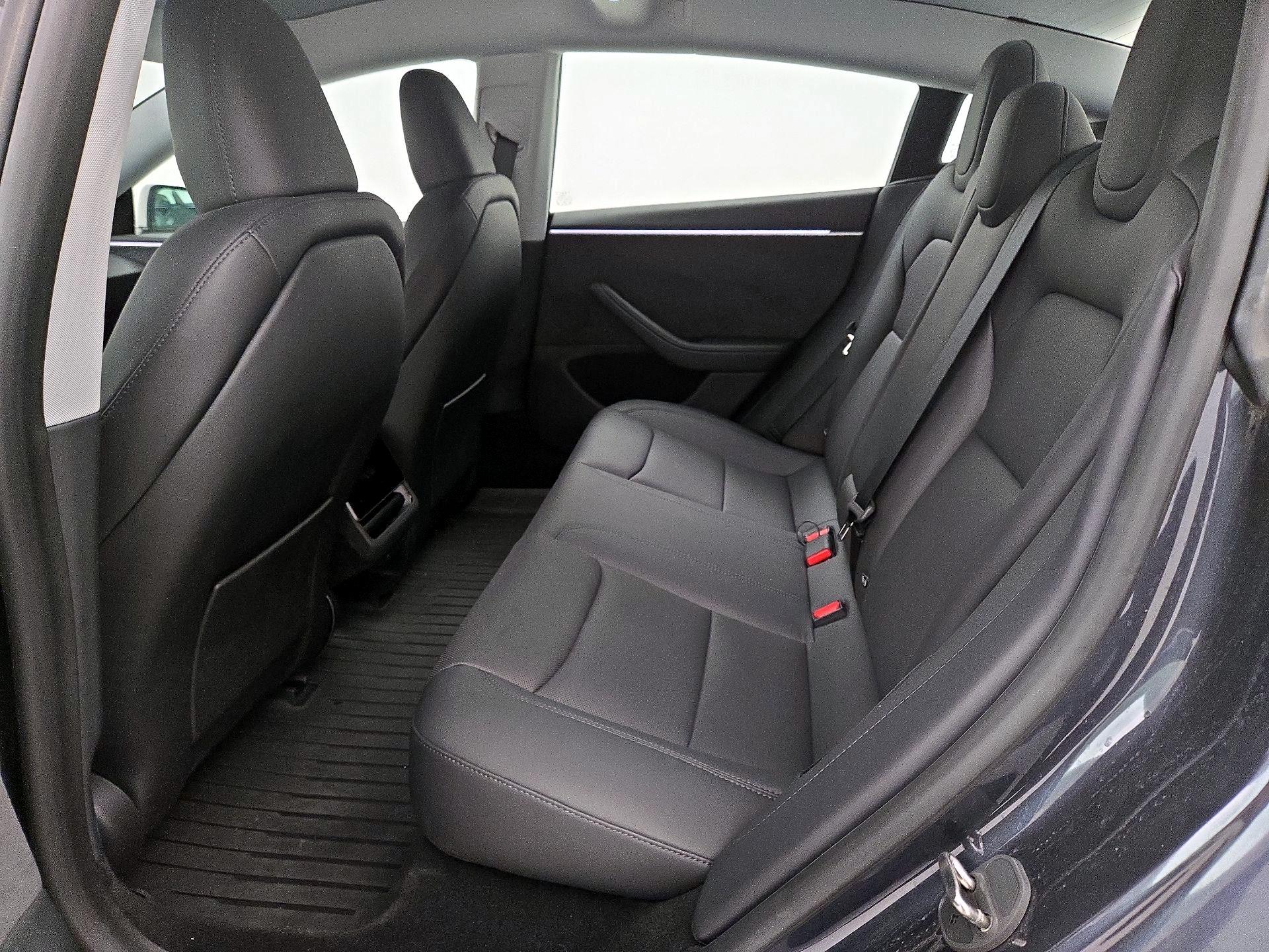 Thumbnail: 2024 Tesla Model 3 - 20