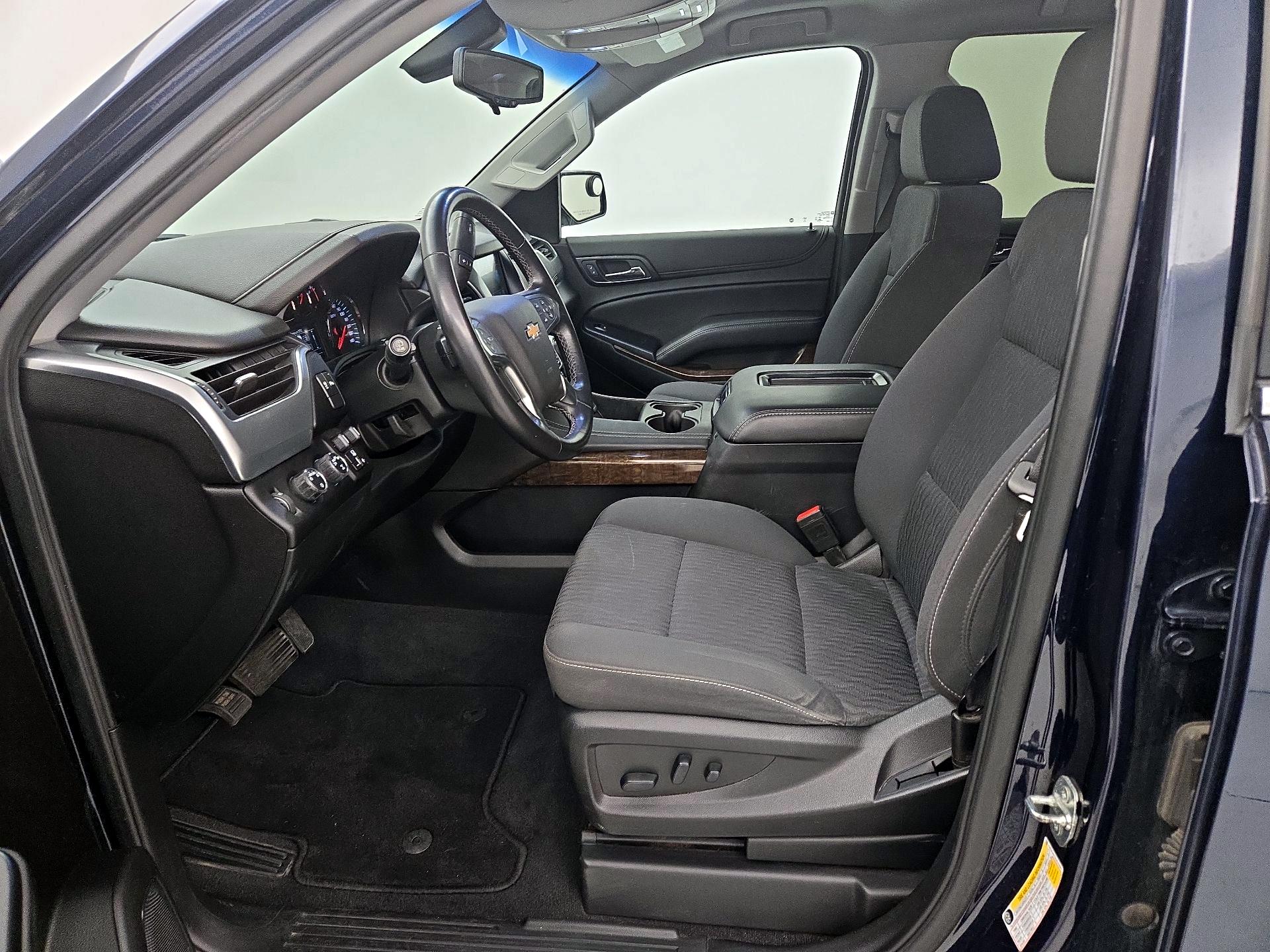 Thumbnail: 2020 Chevrolet Tahoe - 11