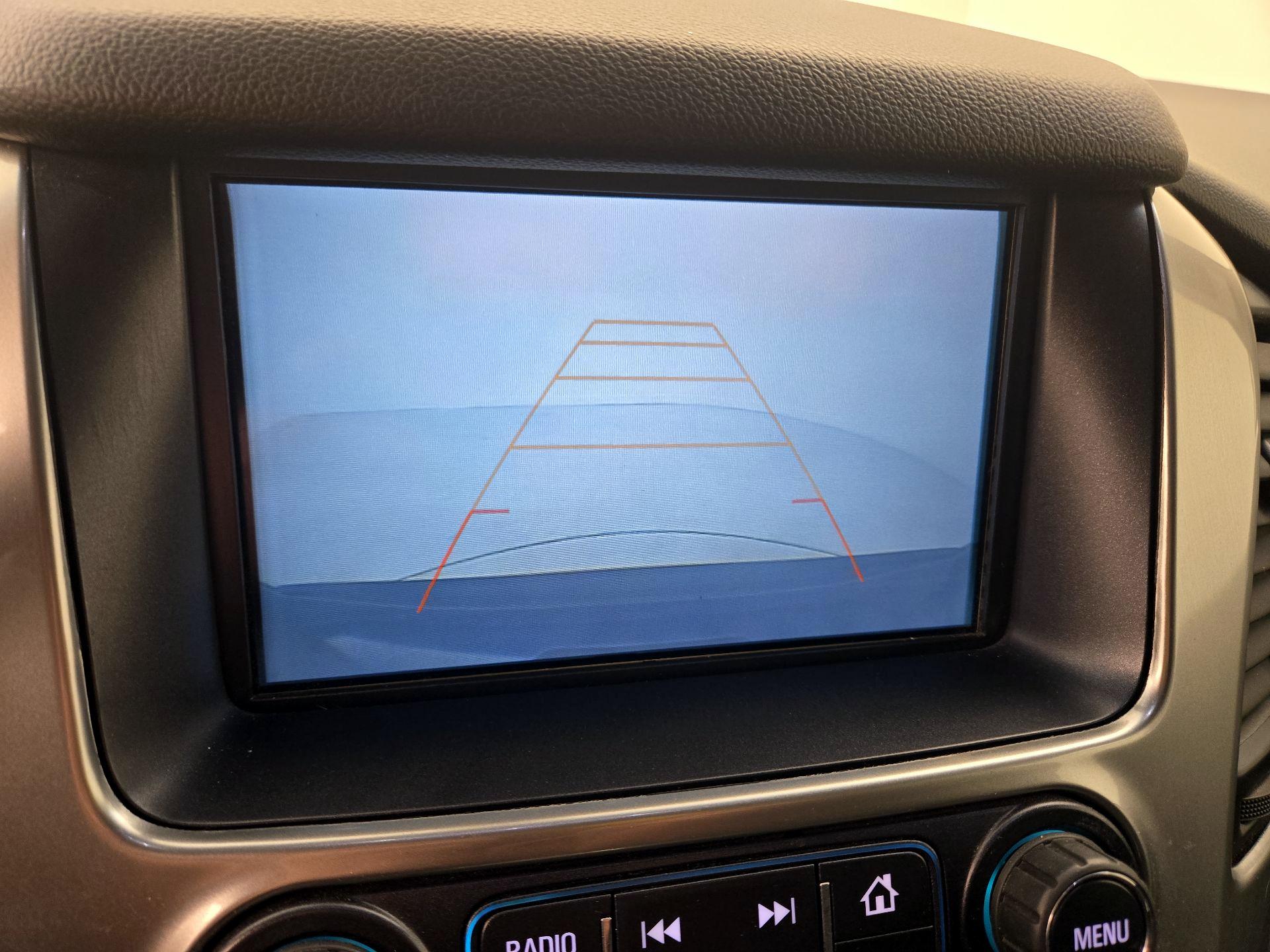 Thumbnail: 2020 Chevrolet Tahoe - 14