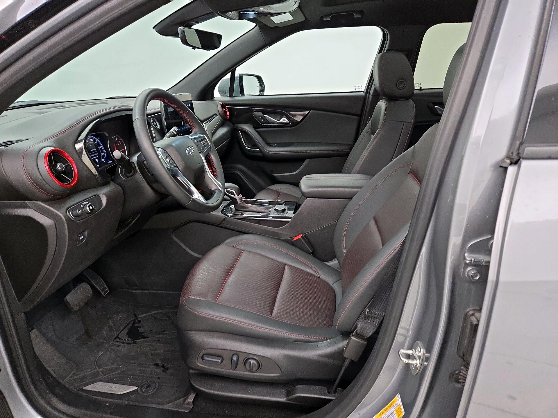 Thumbnail: 2023 Chevrolet Blazer - 11