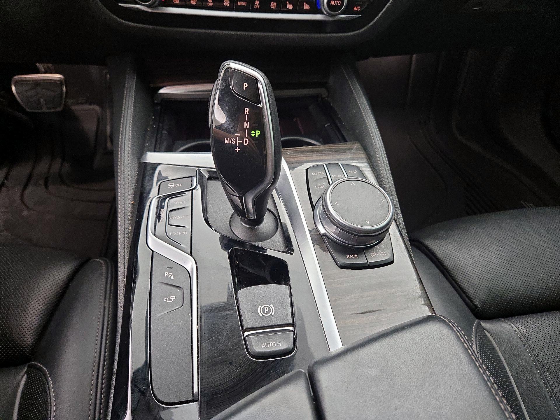 Thumbnail: 2019 BMW 5 Series - 18