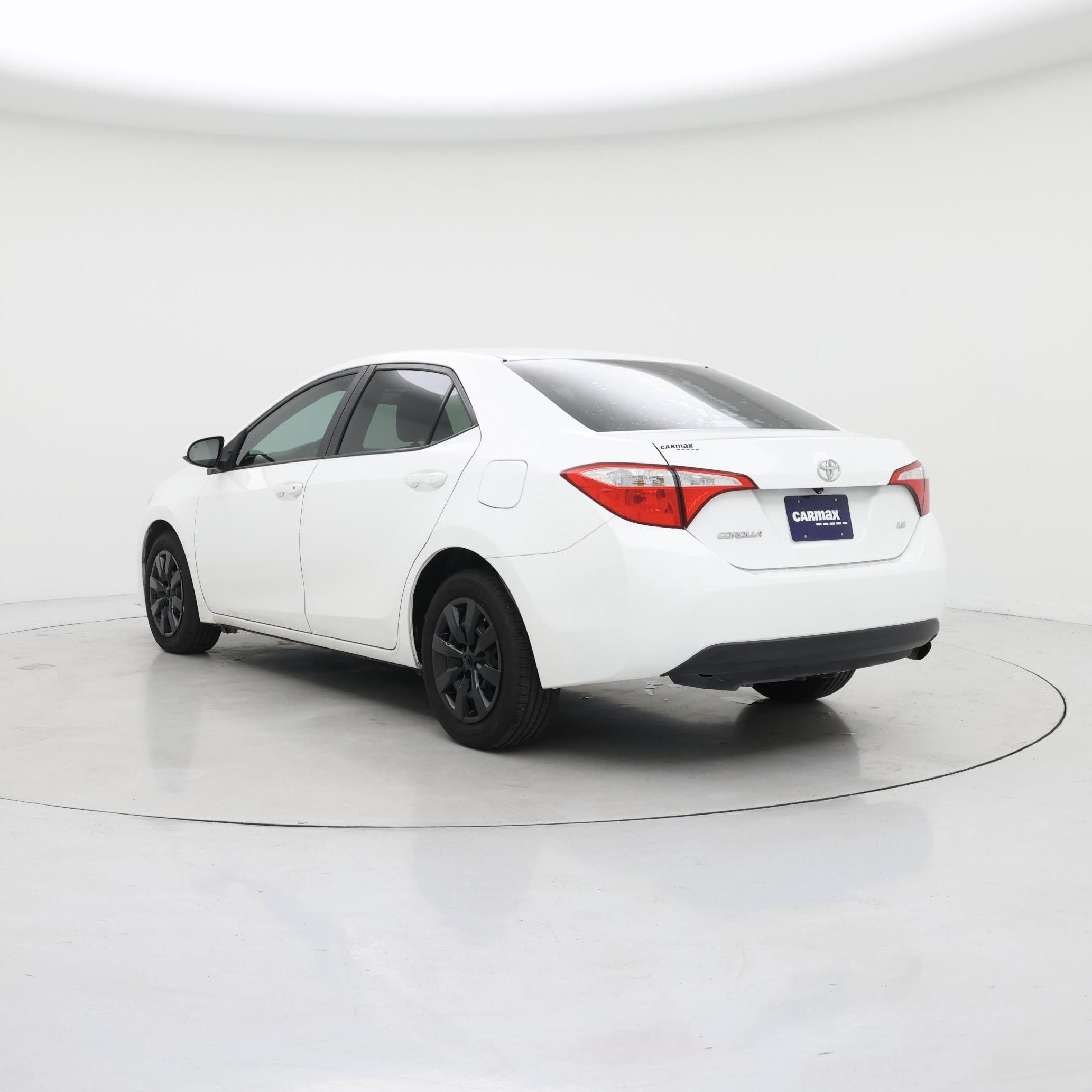 Thumbnail: 2015 Toyota Corolla - 2