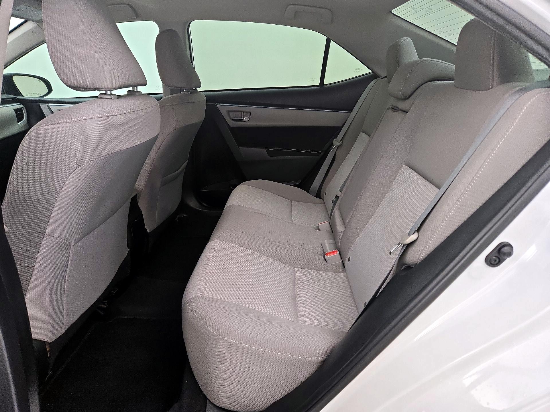 Thumbnail: 2015 Toyota Corolla - 19