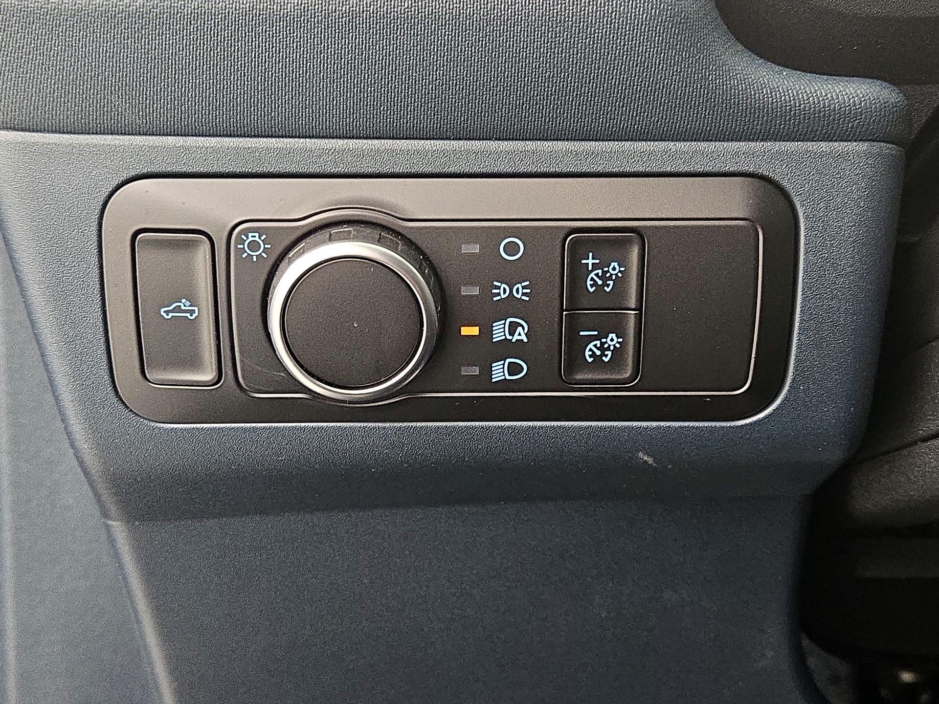 Thumbnail: 2025 Ford Maverick - 13