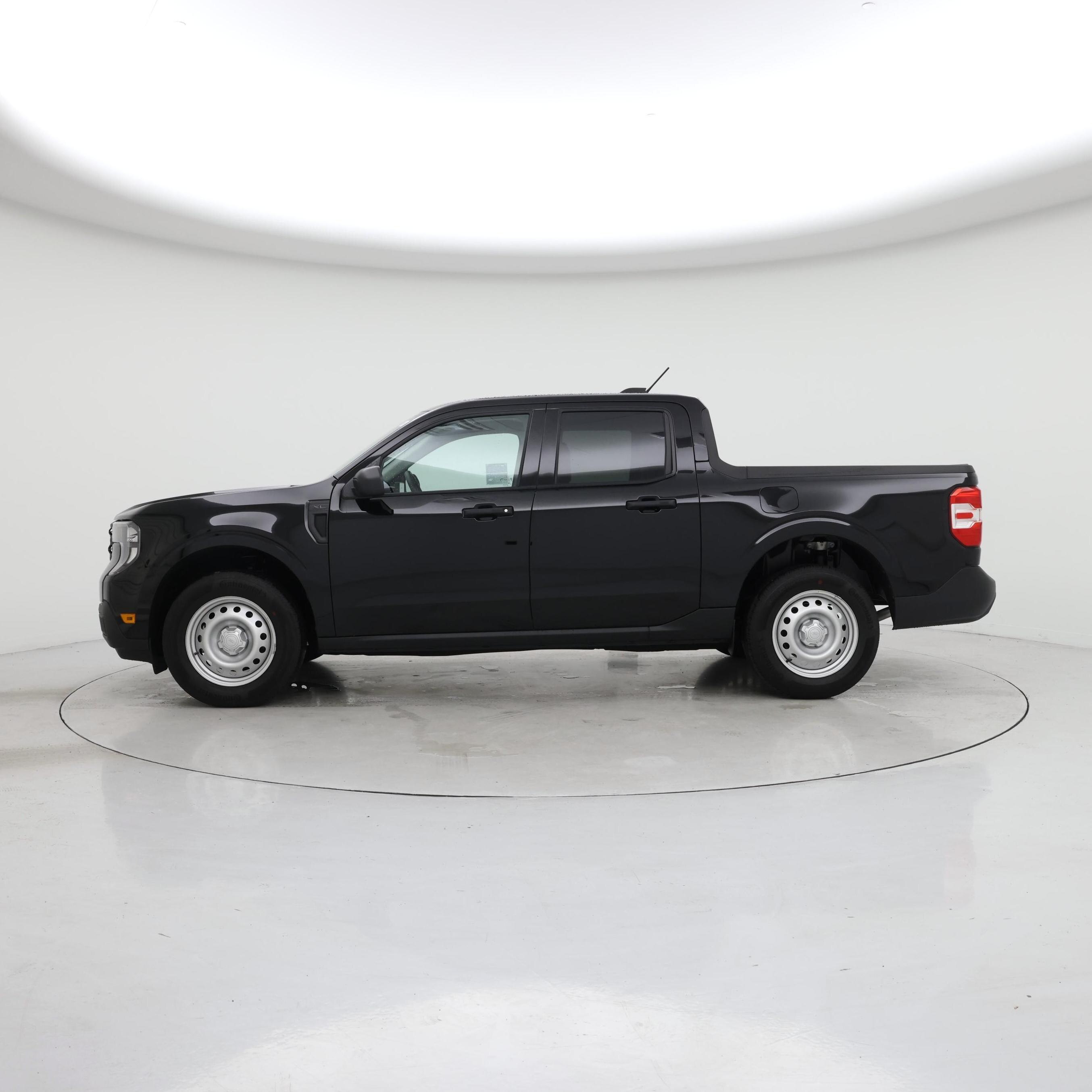 Thumbnail: 2025 Ford Maverick - 3