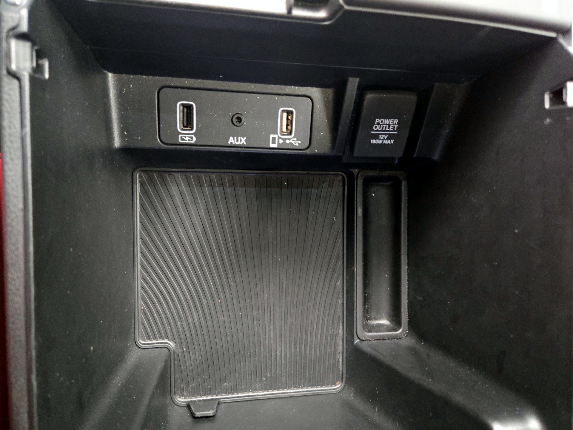 Thumbnail: 2021 Acura TLX - 18