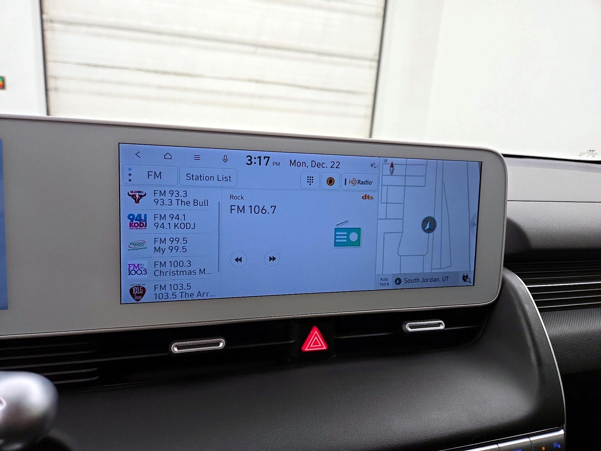 Thumbnail: 2023 Hyundai Ioniq 5 - 16