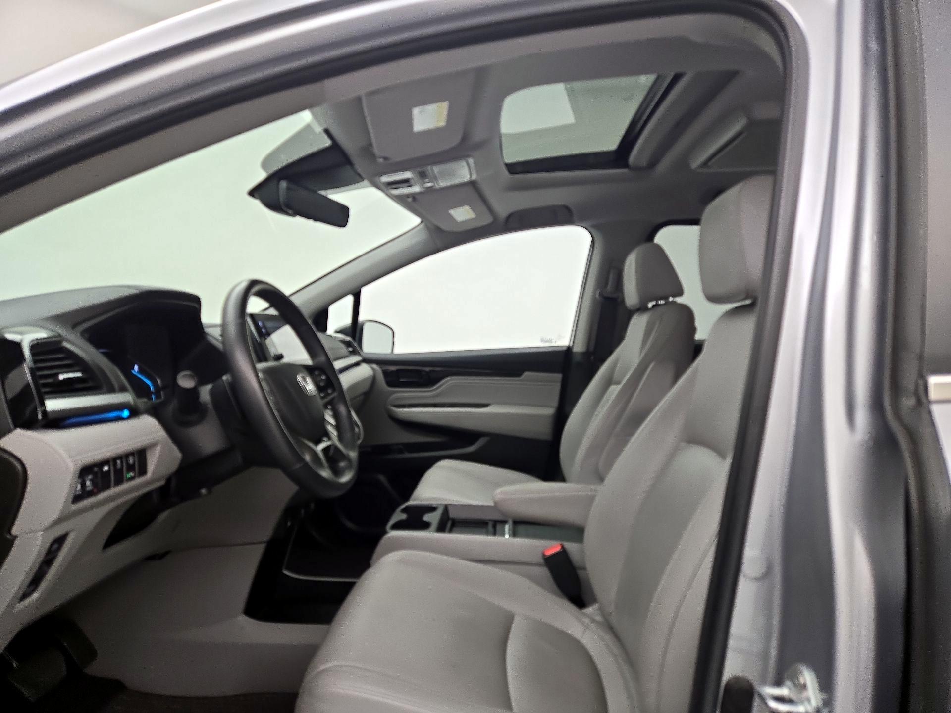 Thumbnail: 2023 Honda Odyssey - 20